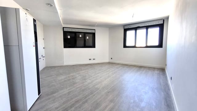 2 bedroom Apartment for rent in Bargas with garage - € 850 (Ref: 9990122)