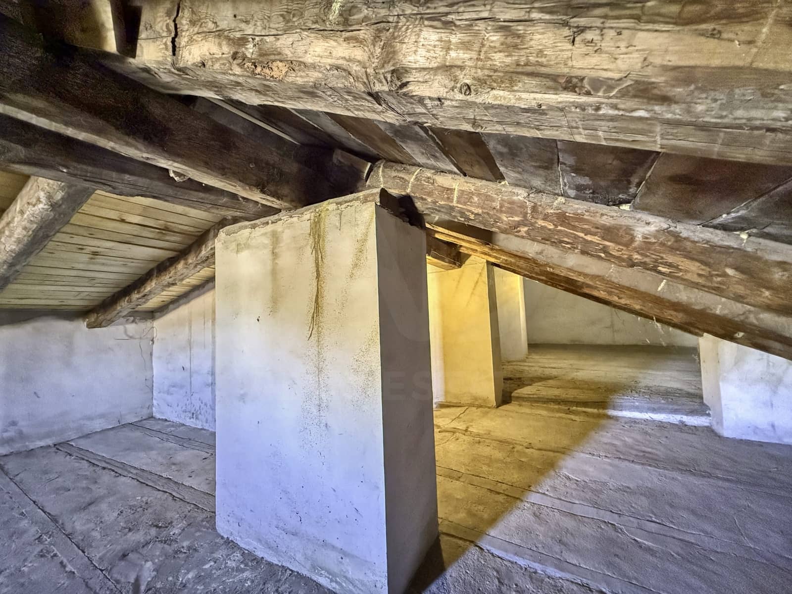 7 chambre Finca/Maison de Campagne à vendre à Teruel ville avec garage - 249 000 € (Ref: 9990124)