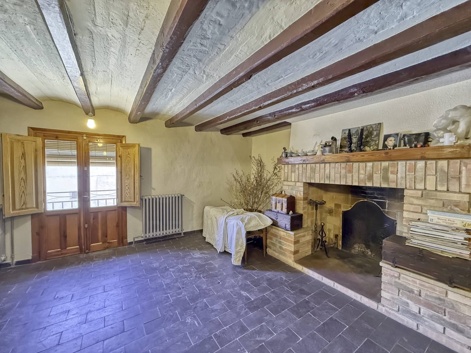 7 chambre Finca/Maison de Campagne à vendre à Teruel ville avec garage - 249 000 € (Ref: 9990124)