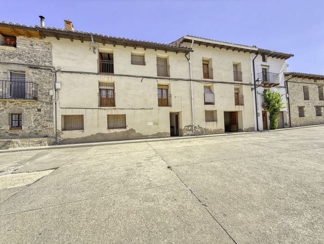 7 quarto Quinta/Casa Rural para venda em Teruel cidade com garagem - 249 000 € (Ref: 9990124)