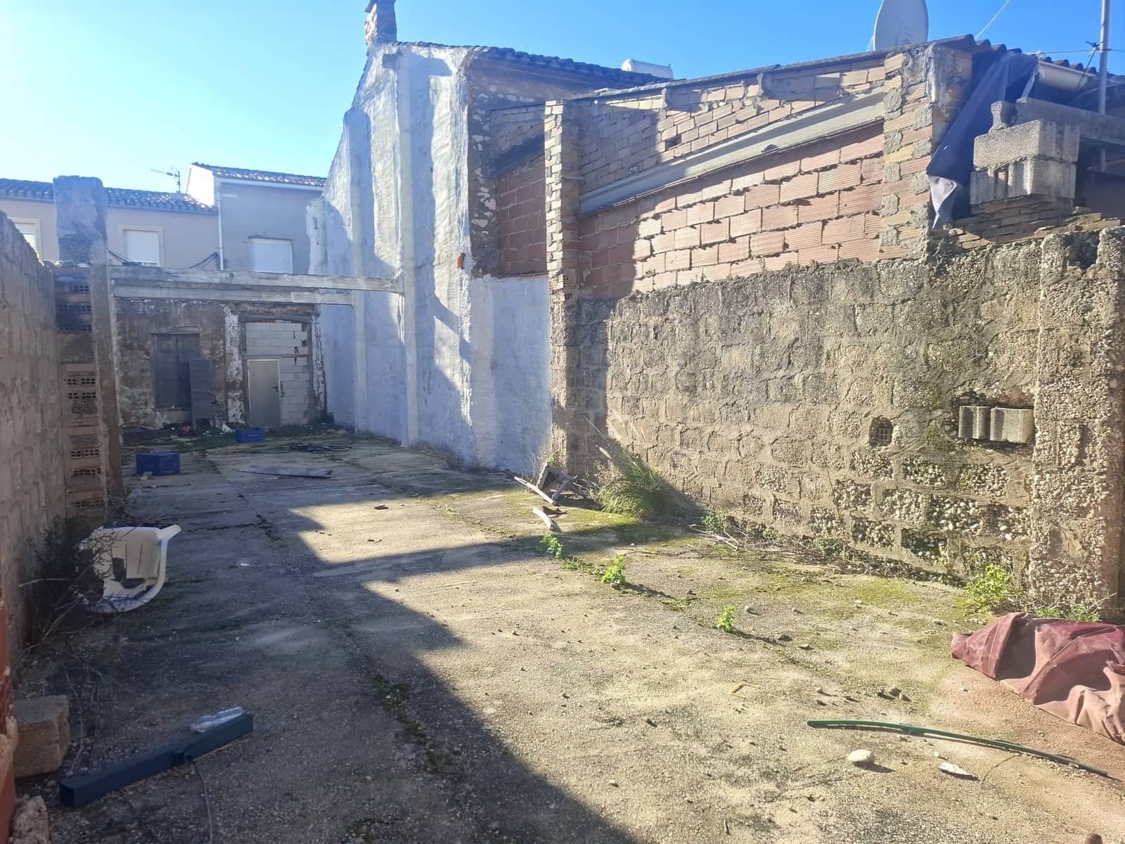 Mark till salu i Alicante stad - 65 000 € (Ref: 9990941)