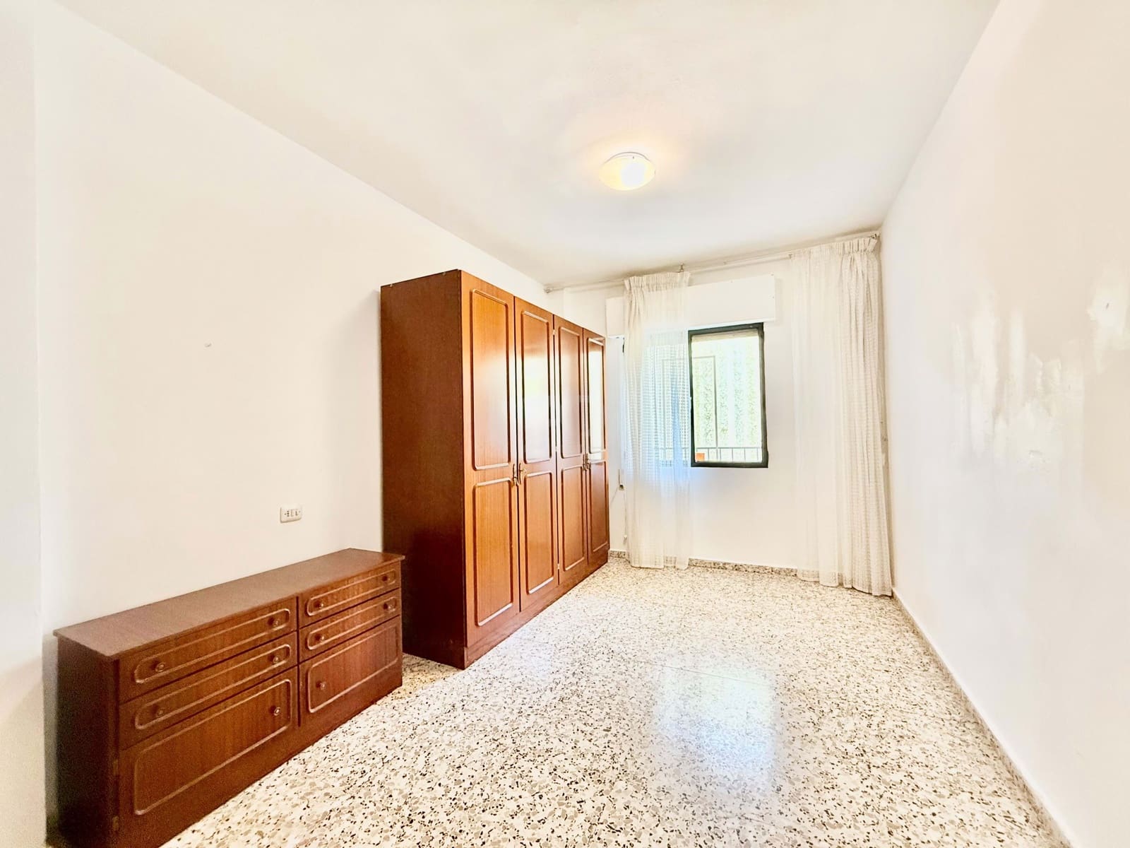 3 makuuhuone Huoneisto myytävänä paikassa Alicante kaupunki - 120 000 € (Ref: 9990942)
