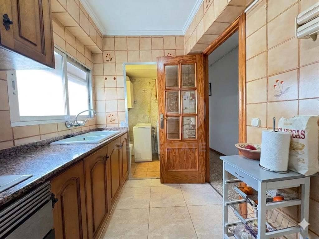 4 chambre Appartement à vendre à Denia - 220 000 € (Ref: 9990945)