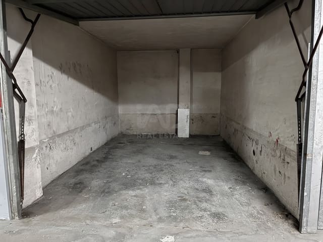 Garage til salg i Alicante by - € 15.000 (Ref: 9990946)