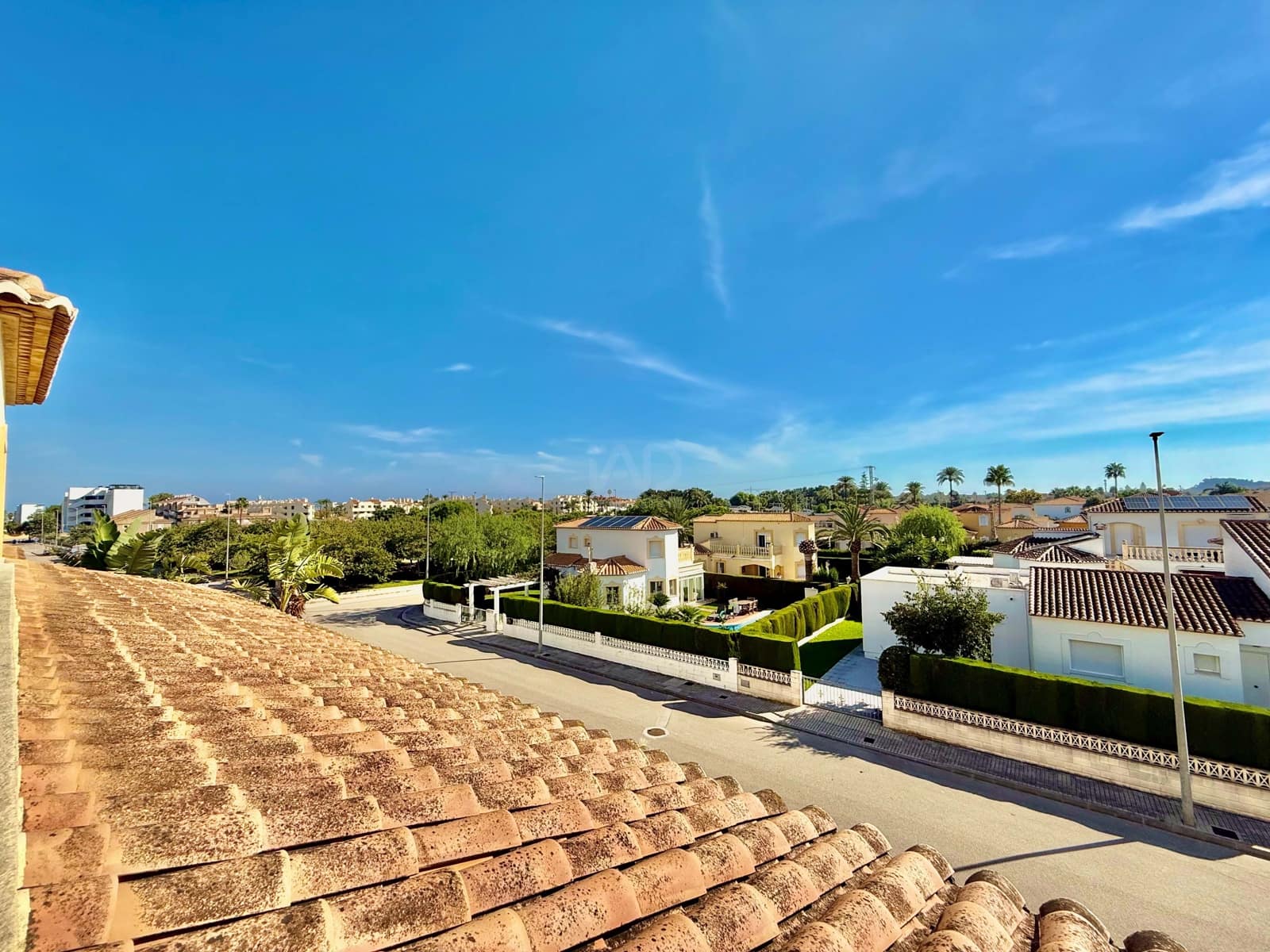 1 soveværelse Byhus til salg i Alicante by med swimmingpool - € 180.000 (Ref: 9990947)