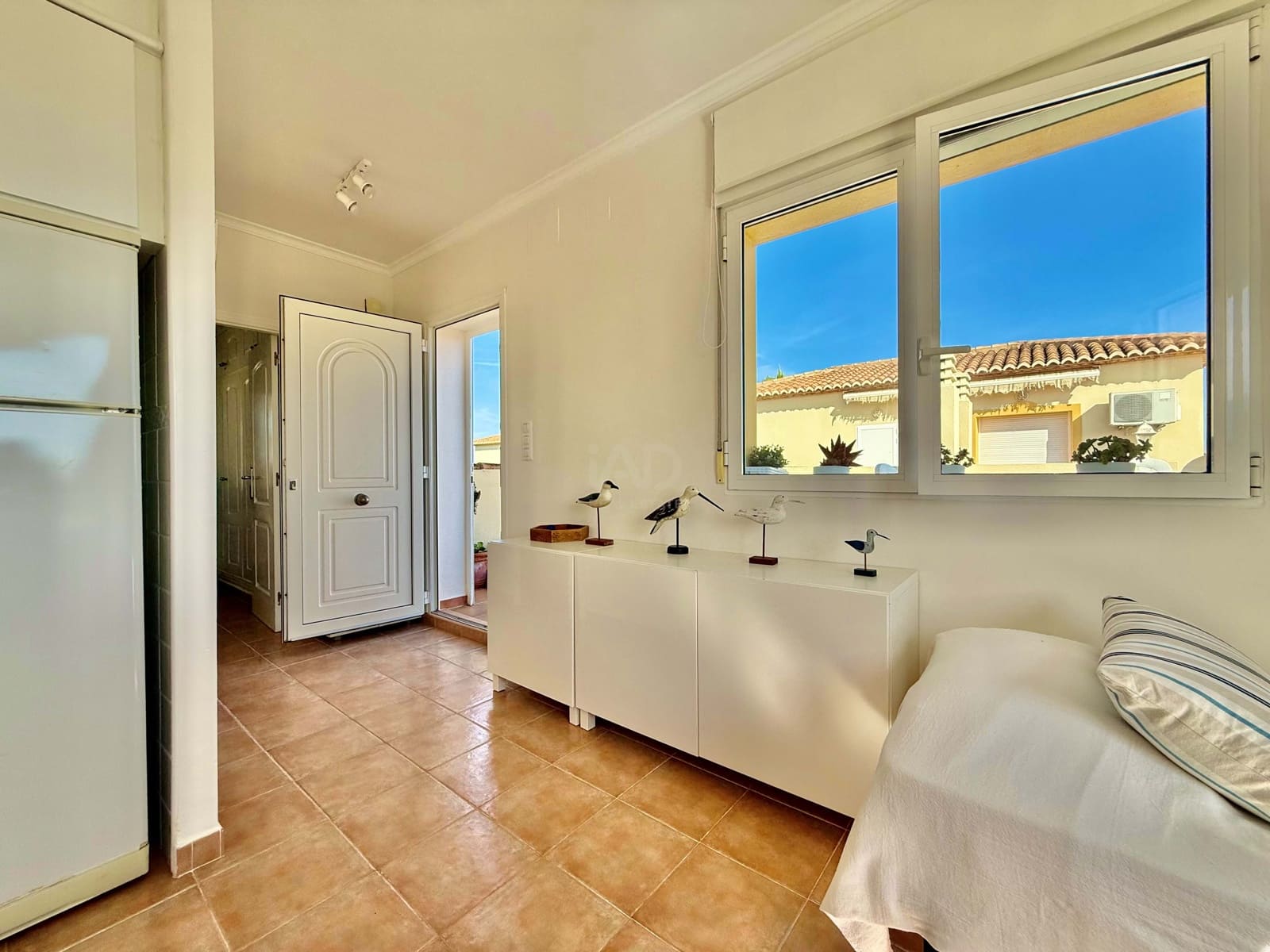 1 soveværelse Byhus til salg i Alicante by med swimmingpool - € 180.000 (Ref: 9990947)