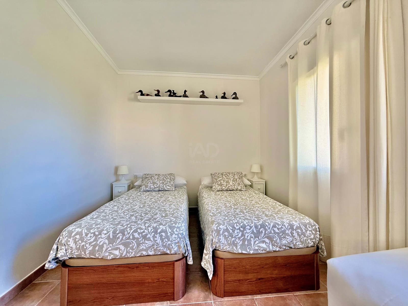 1 soveværelse Byhus til salg i Alicante by med swimmingpool - € 180.000 (Ref: 9990947)