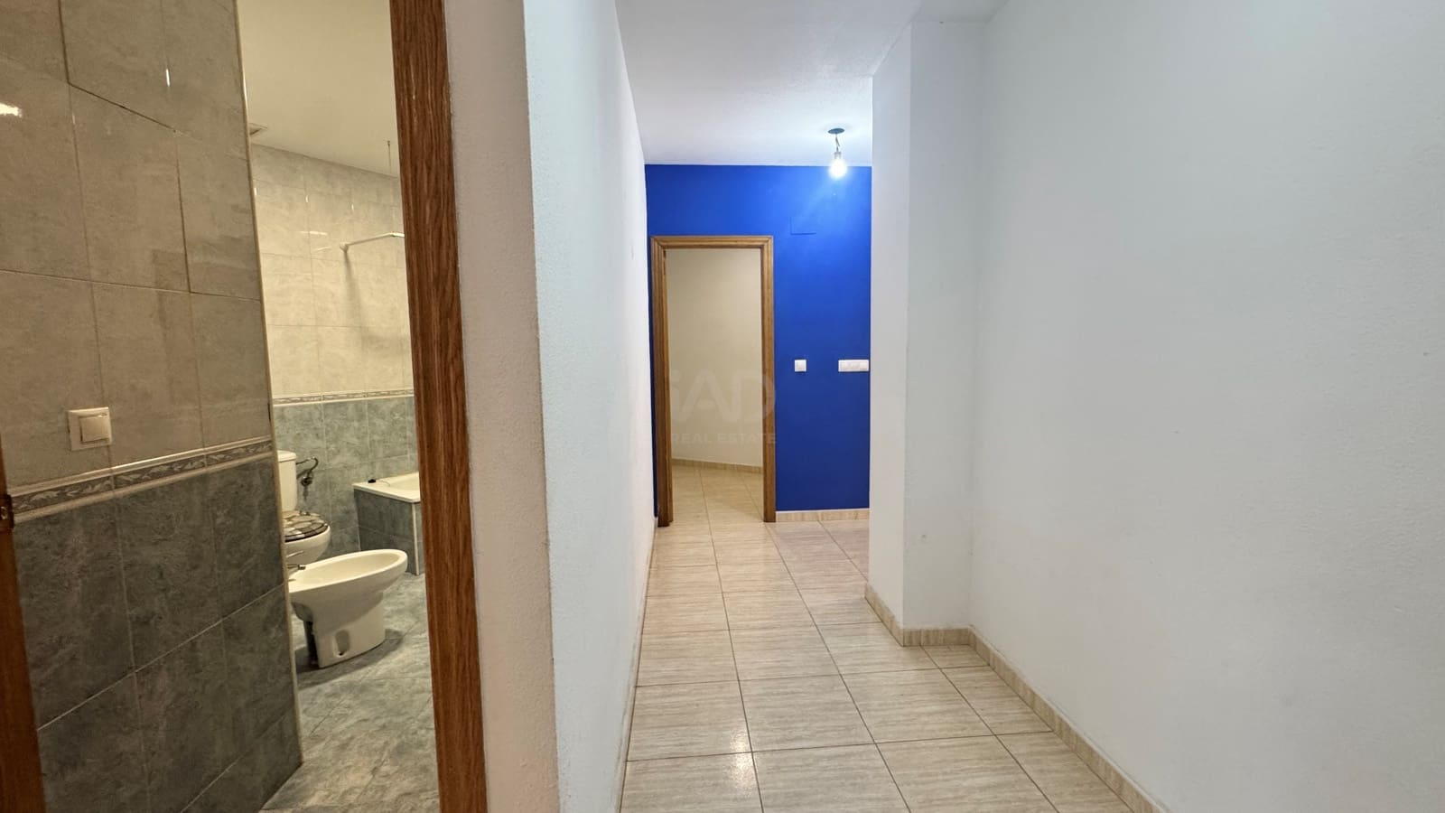 3 sovrum Lägenhet till salu i Alicante stad med pool - 218 000 € (Ref: 9990948)