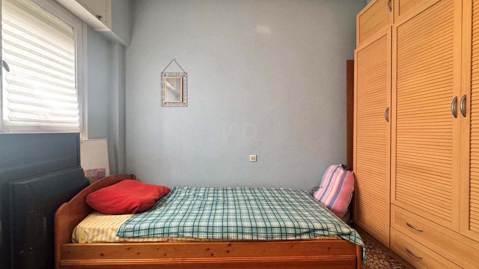 4 bedroom Penthouse for sale in Alicante / Alacant city with garage - € 223,000 (Ref: 9990949)