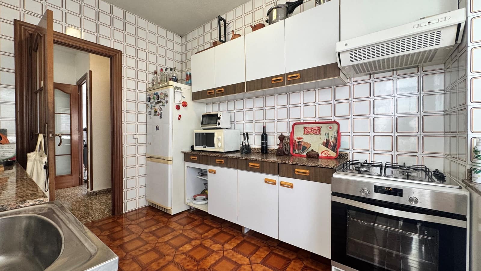 4 bedroom Penthouse for sale in Alicante / Alacant city with garage - € 223,000 (Ref: 9990949)