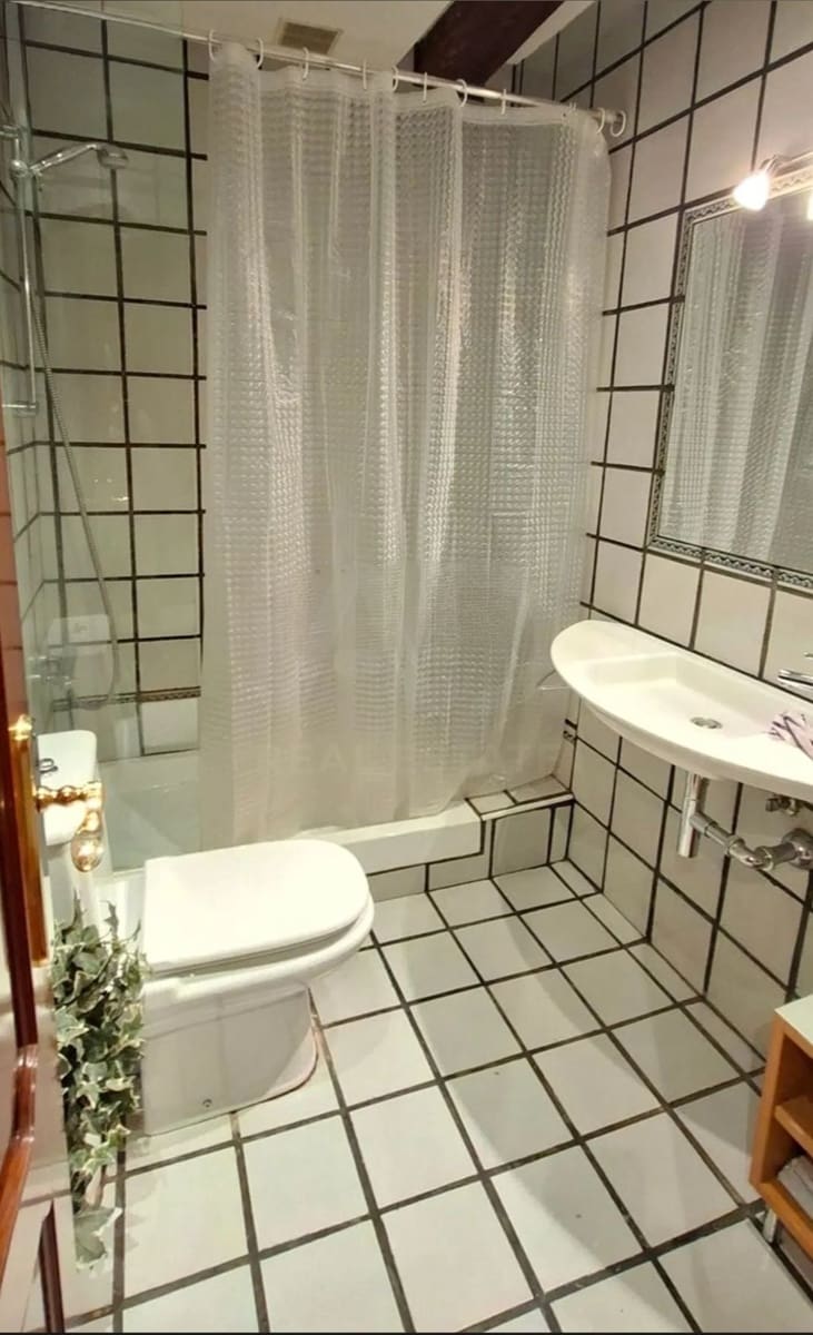 3 sovrum Lägenhet till salu i Vitoria-Gasteiz - 335 000 € (Ref: 9990953)