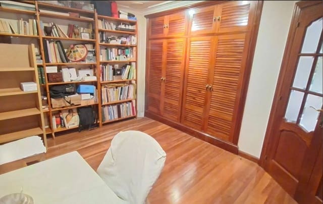 3 chambre Appartement à vendre à Vitoria-Gasteiz - 335 000 € (Ref: 9990953)