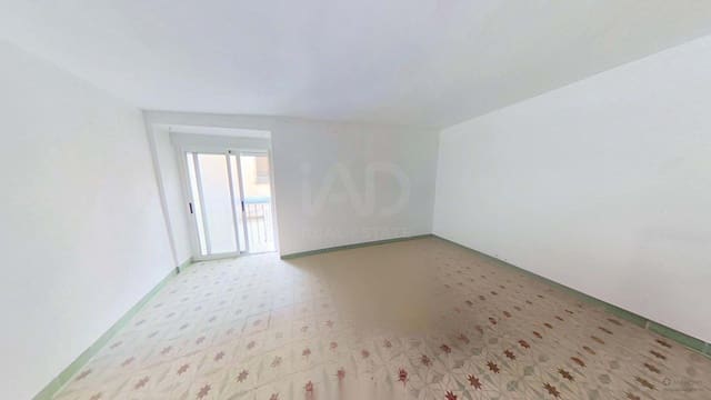 5 slaapkamer Huis te koop in Jijona / Xixona - € 76.000 (Ref: 9990954)