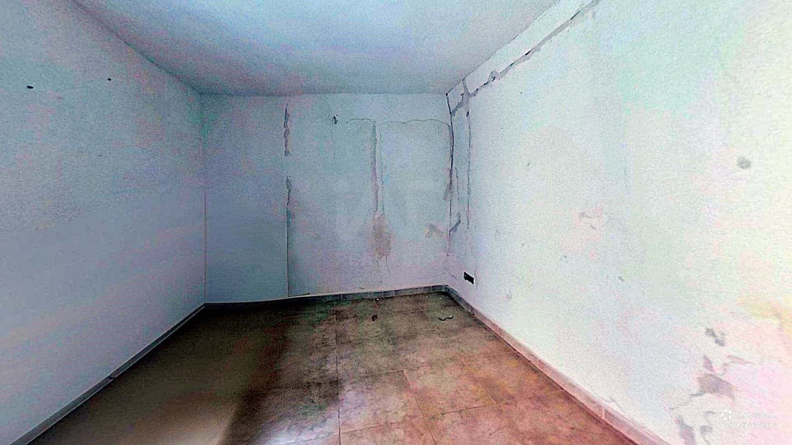 5 slaapkamer Huis te koop in Jijona / Xixona - € 76.000 (Ref: 9990954)