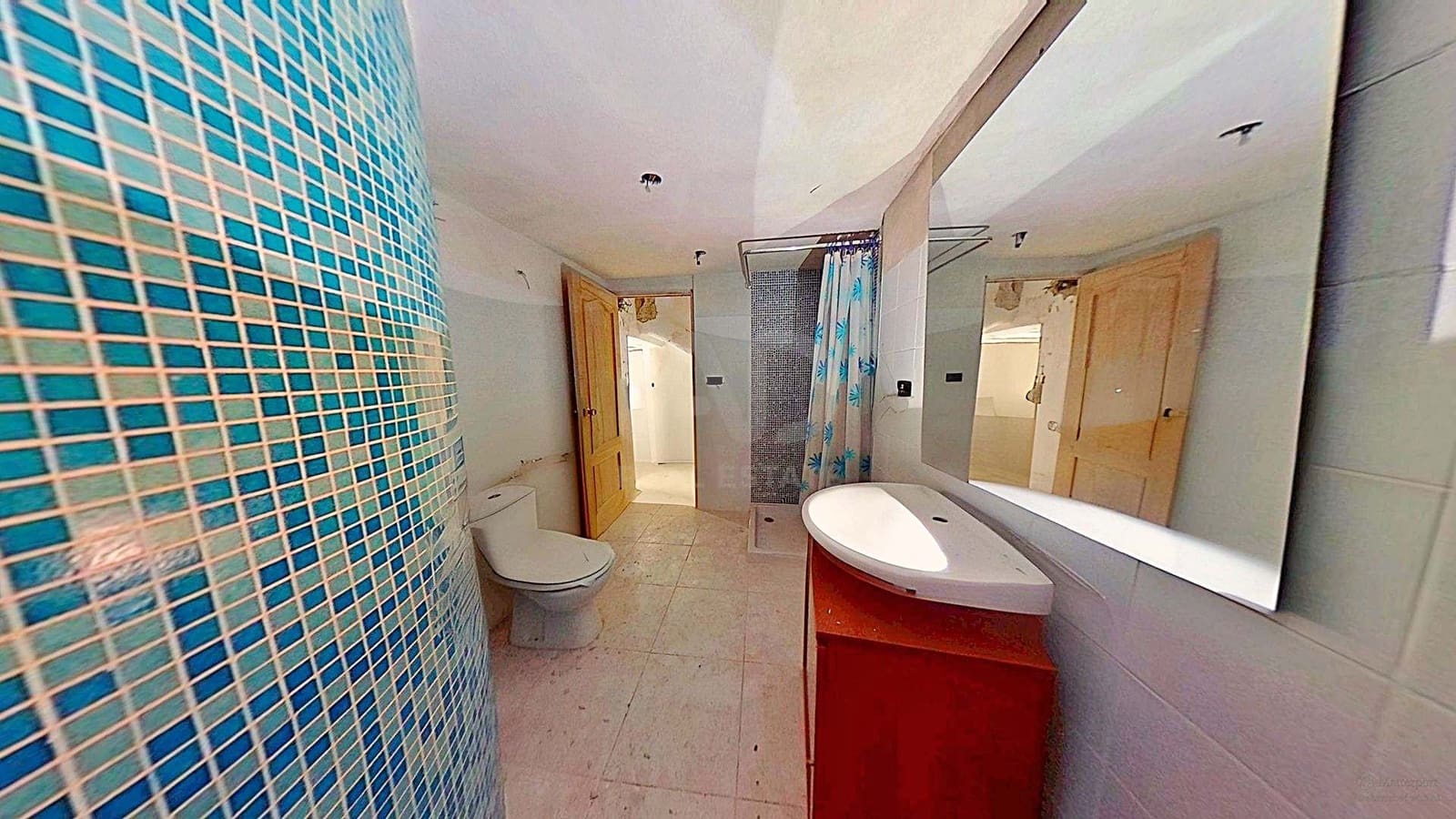 5 slaapkamer Huis te koop in Jijona / Xixona - € 76.000 (Ref: 9990954)