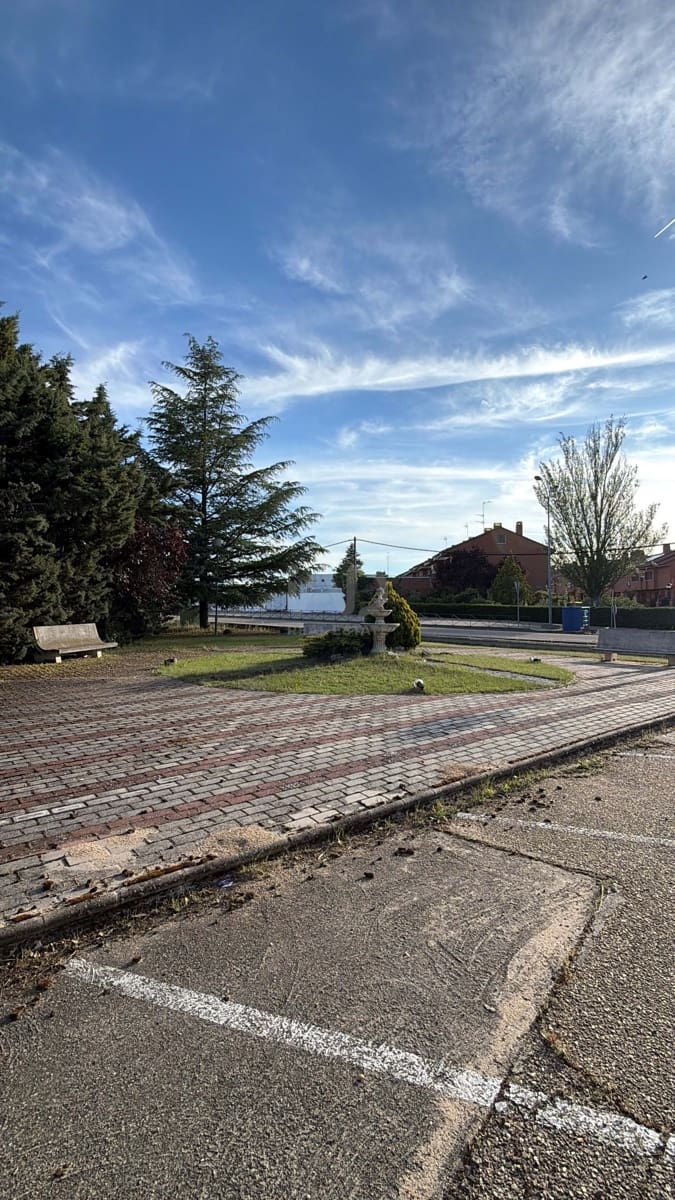 Komercyjne na sprzedaż w Miasto Valladolid - 650 000 € (Ref: 9990955)