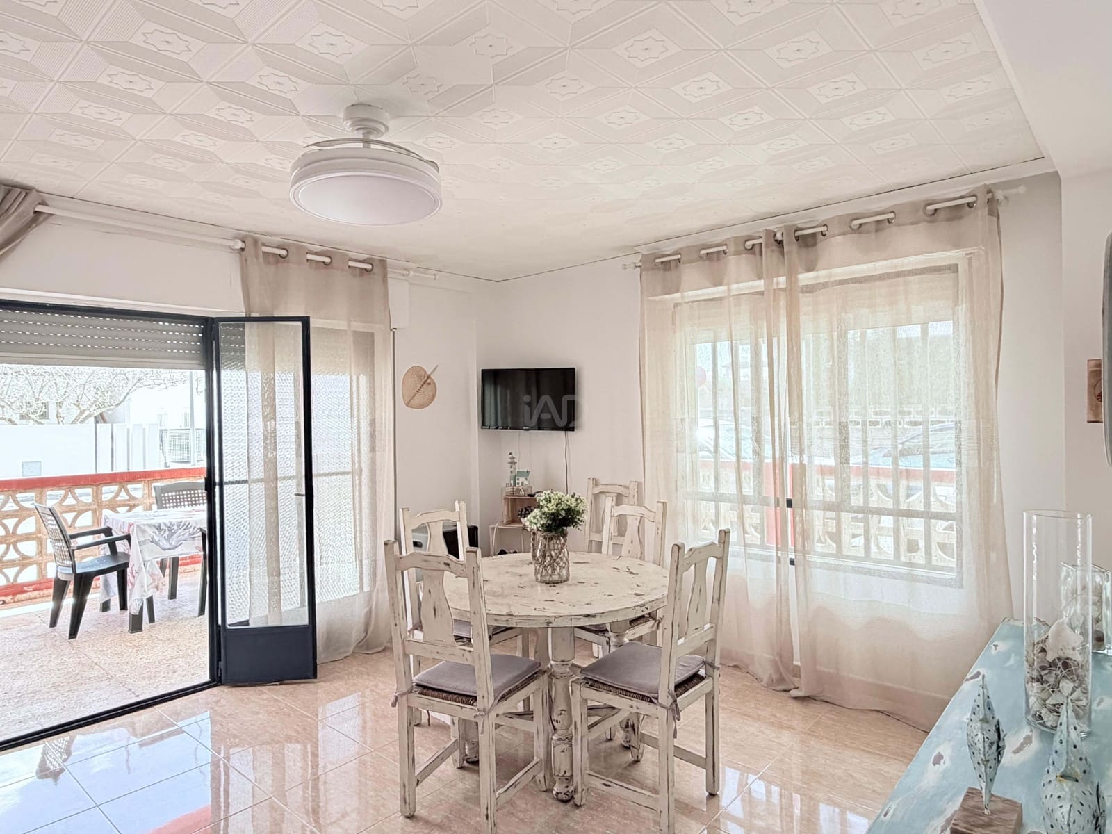 3 sovrum Lägenhet till salu i Valencia stad med garage - 178 000 € (Ref: 9990957)