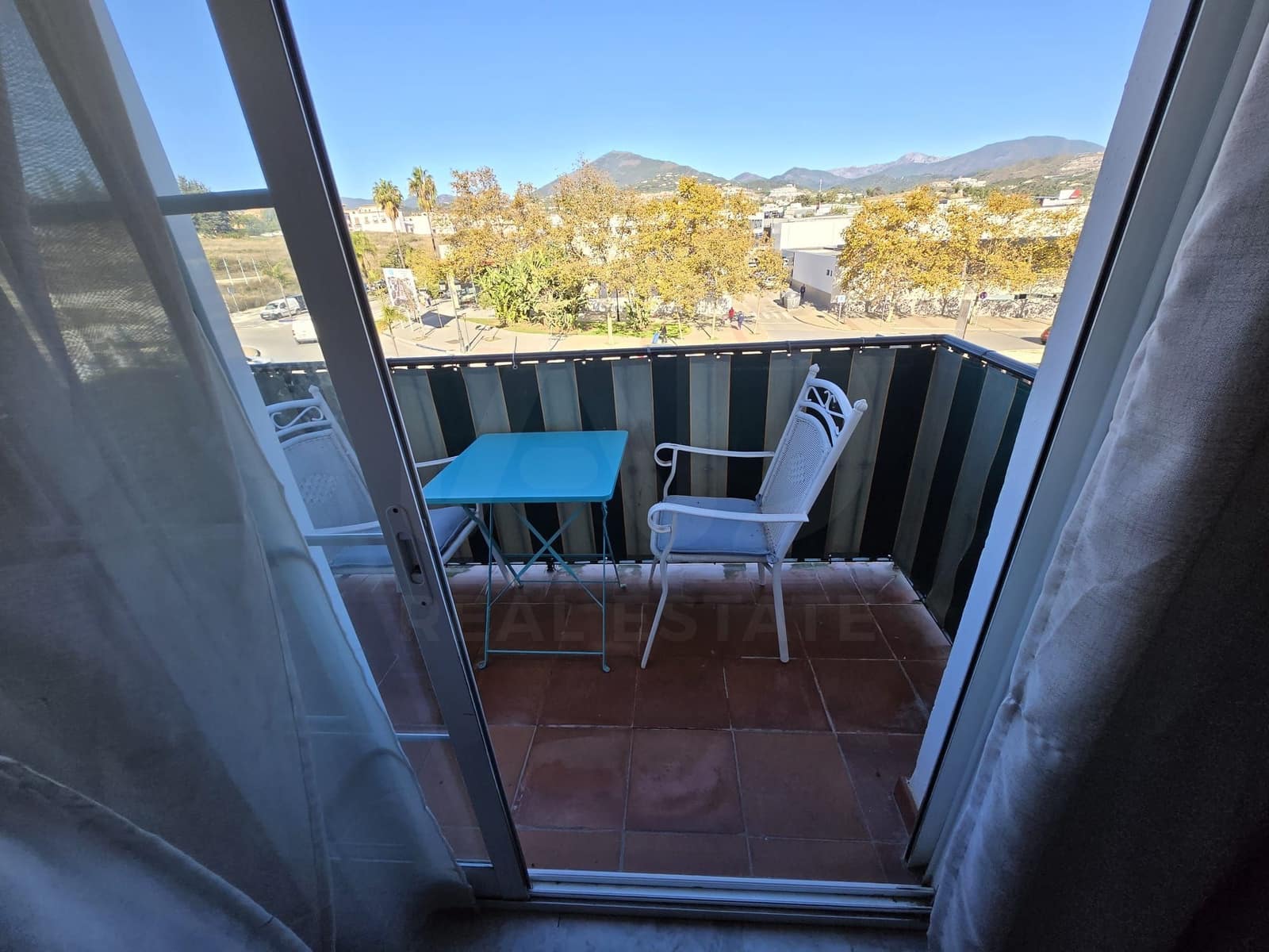 3 soveværelse Lejlighed til salg i Marbella med garage - € 389.000 (Ref: 9990963)