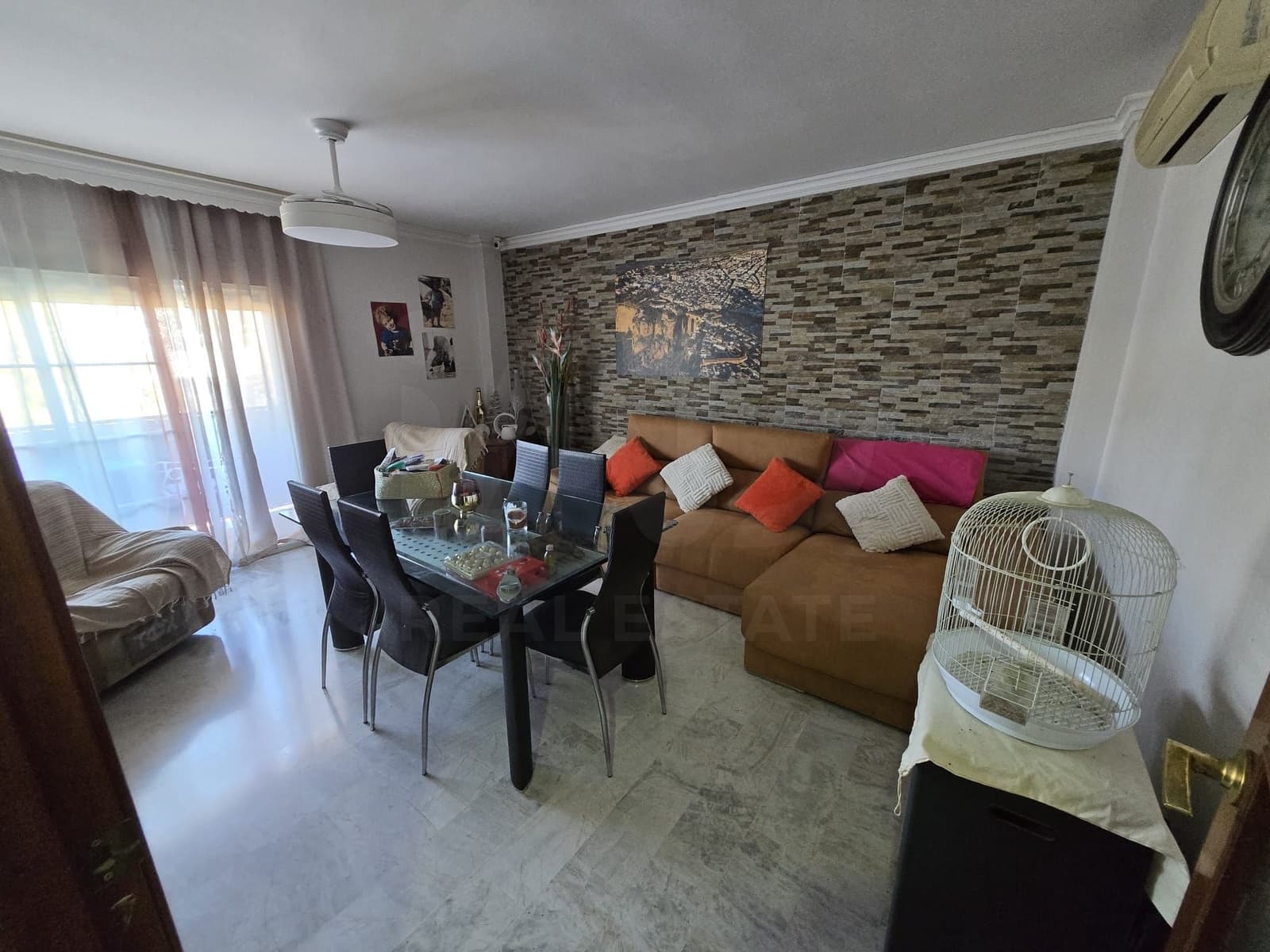 3 soveværelse Lejlighed til salg i Marbella med garage - € 389.000 (Ref: 9990963)