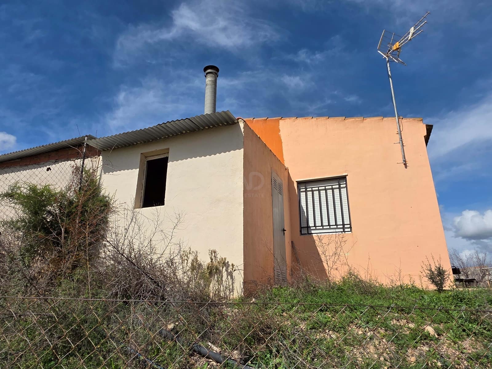 2 soveværelse Finca/Landehus til salg i Calasparra - € 115.000 (Ref: 9990966)