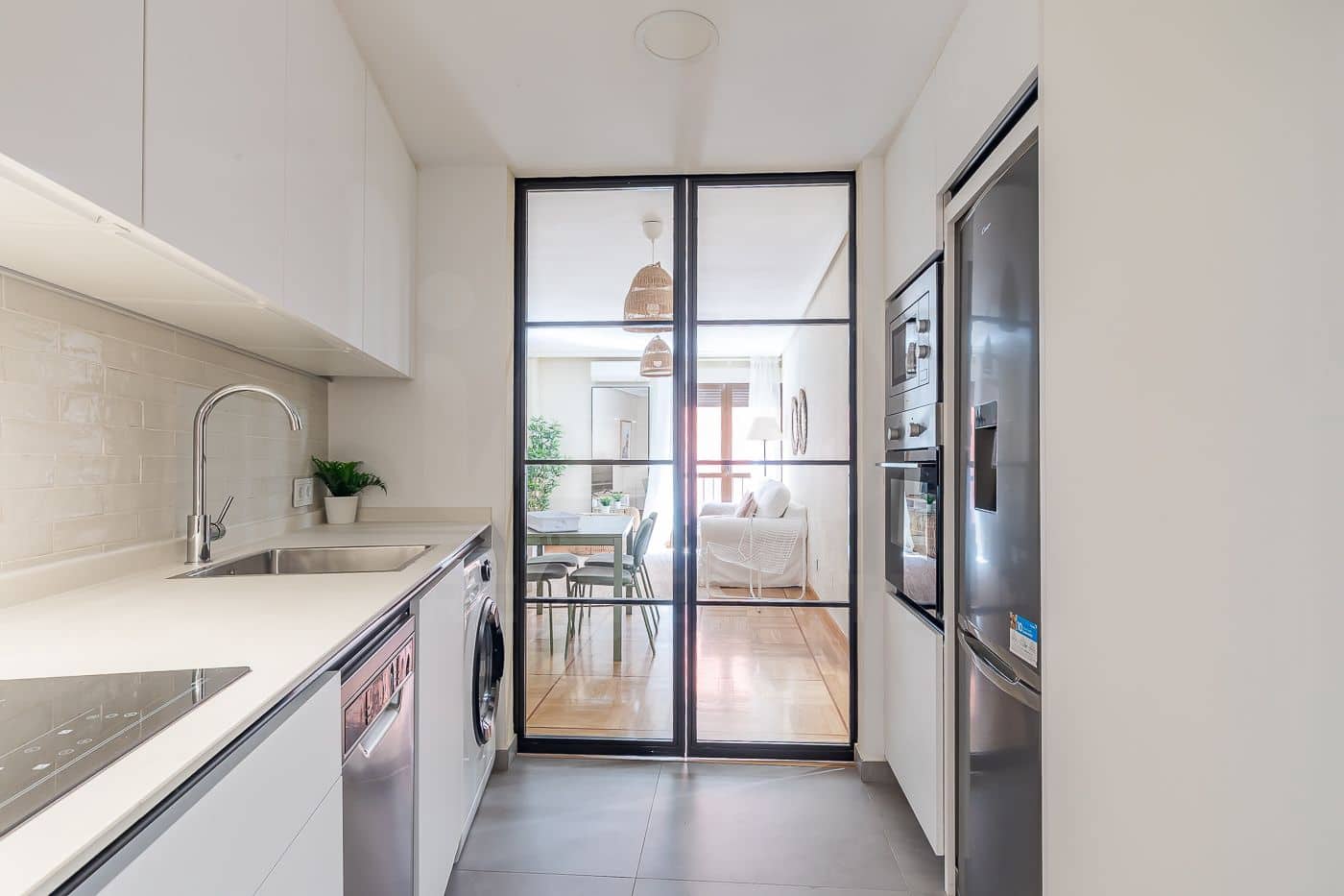 1 sovrum Lägenhet till salu i Madrid stad med garage - 570 000 € (Ref: 9990967)