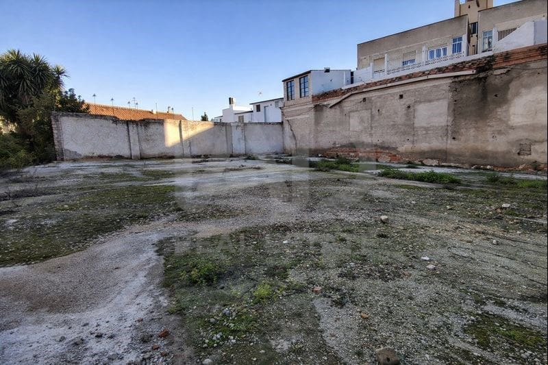 Byggetomt til salgs i Murcia by - € 680 000 (Ref: 9990970)