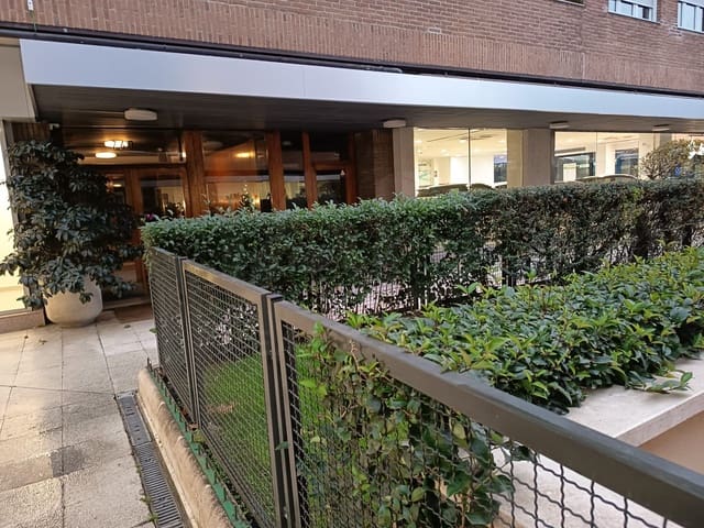 Garasje til salgs i Castilla, Madrid by - € 39 825 (Ref: 9990973)