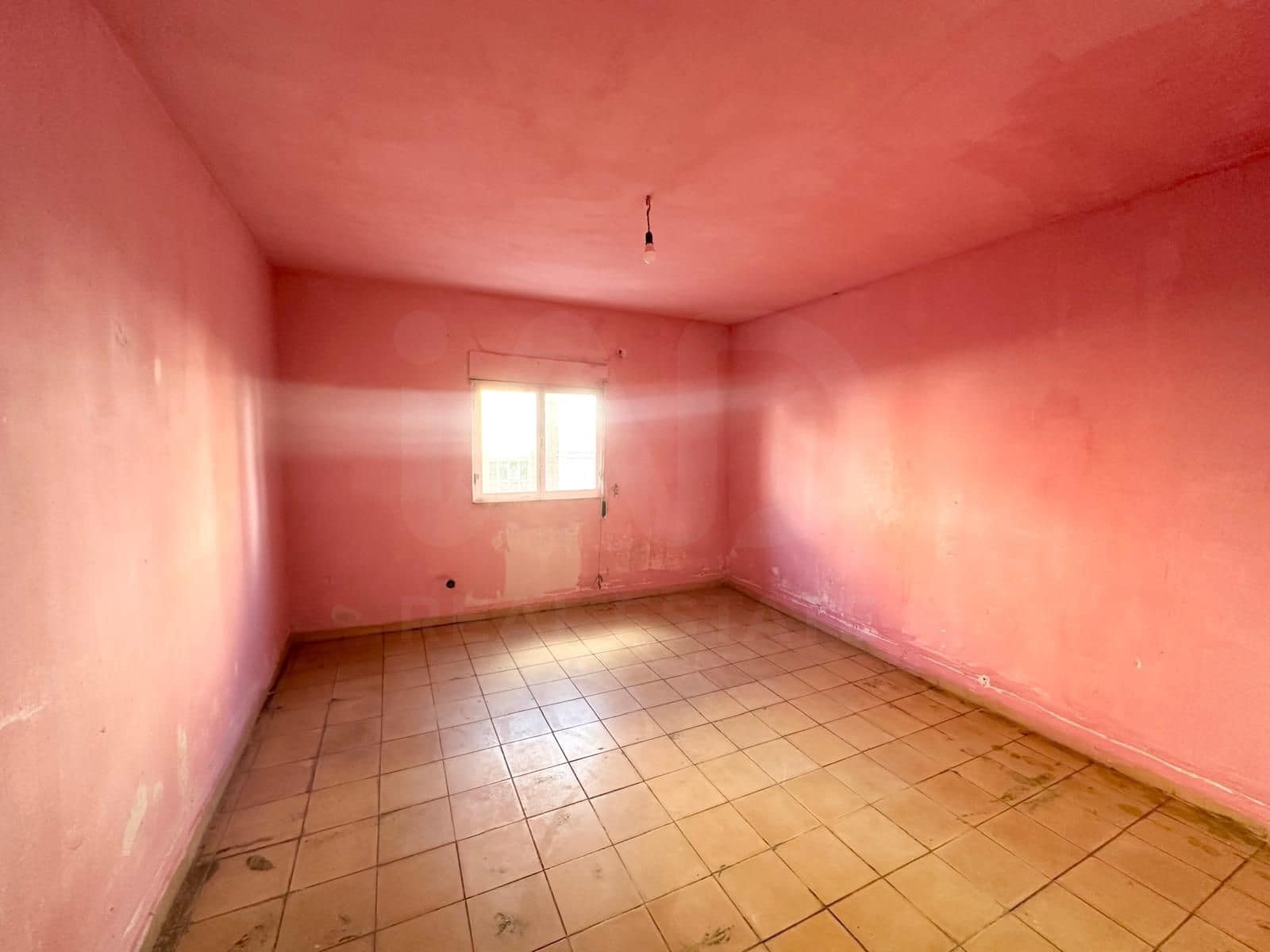 3 sovrum Lägenhet till salu i Madrid stad - 250 000 € (Ref: 9990974)