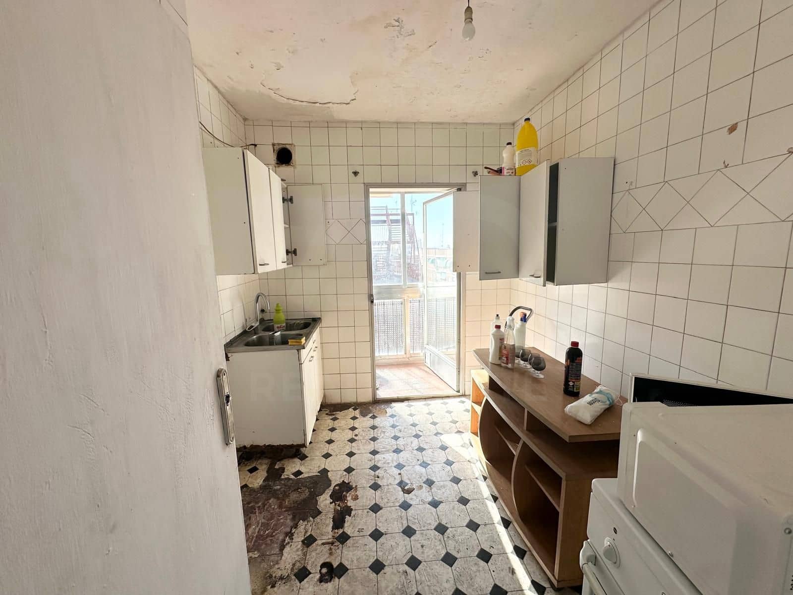 3 sovrum Lägenhet till salu i Madrid stad - 250 000 € (Ref: 9990974)