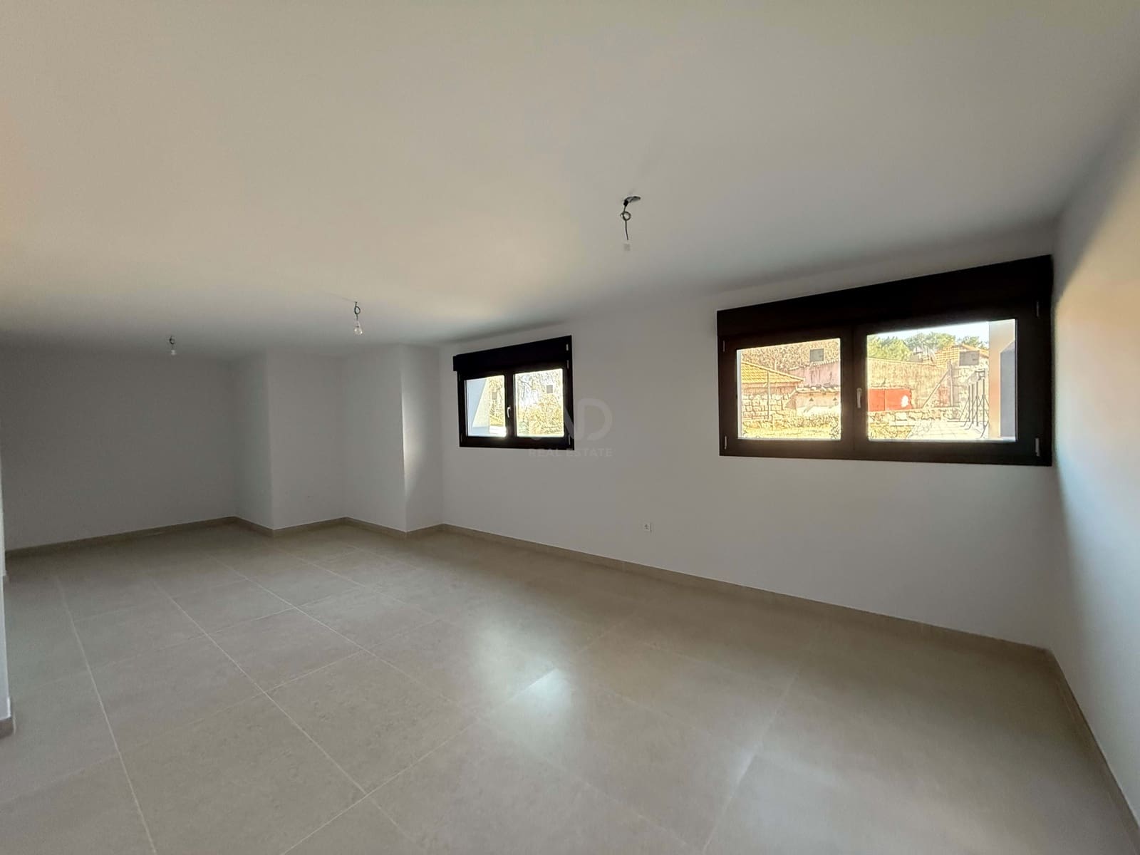 4 slaapkamer Huis te koop in Madrid stad met zwembad garage - € 1.350.000 (Ref: 9990976)
