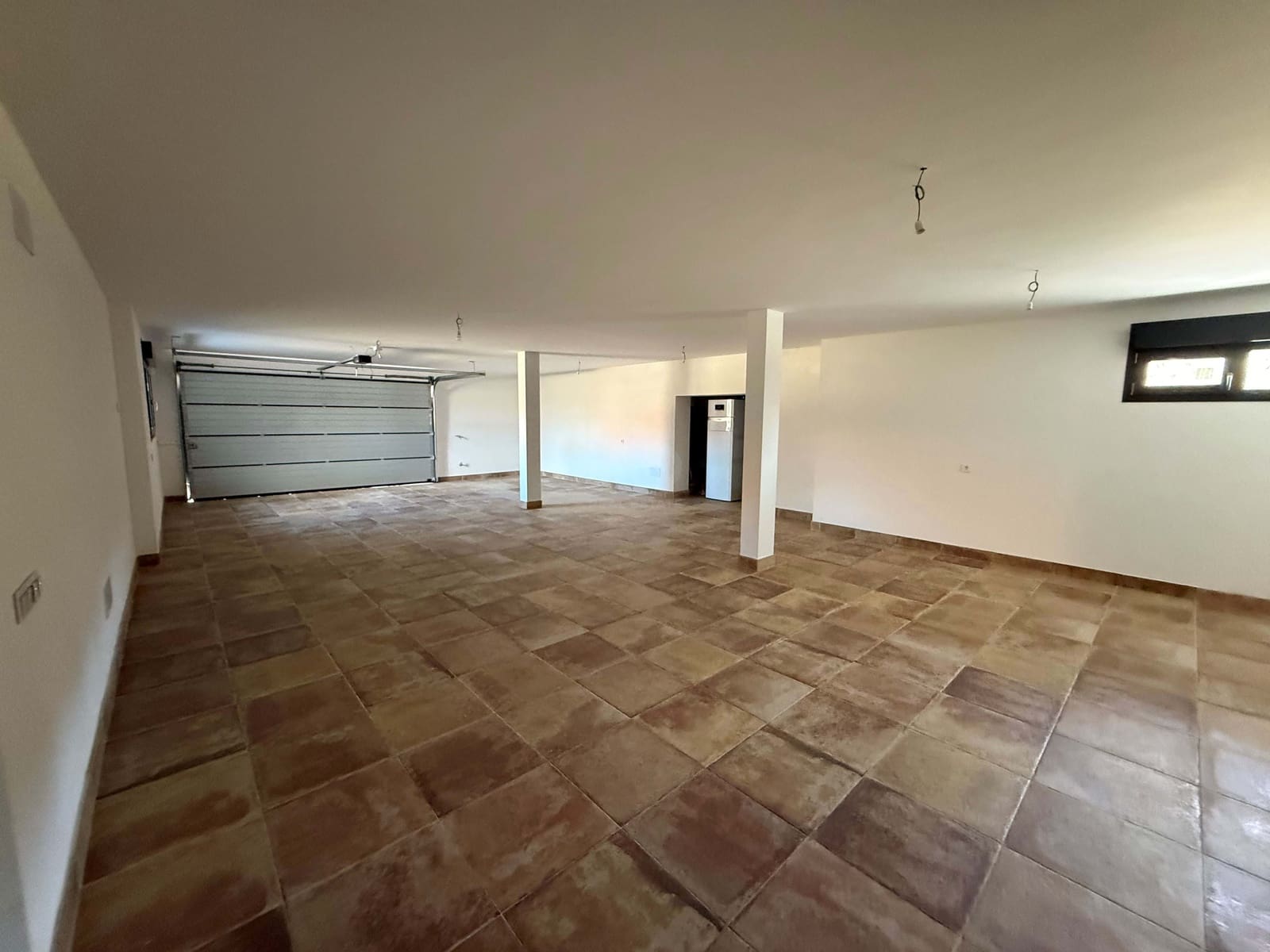 4 slaapkamer Huis te koop in Madrid stad met zwembad garage - € 1.350.000 (Ref: 9990976)