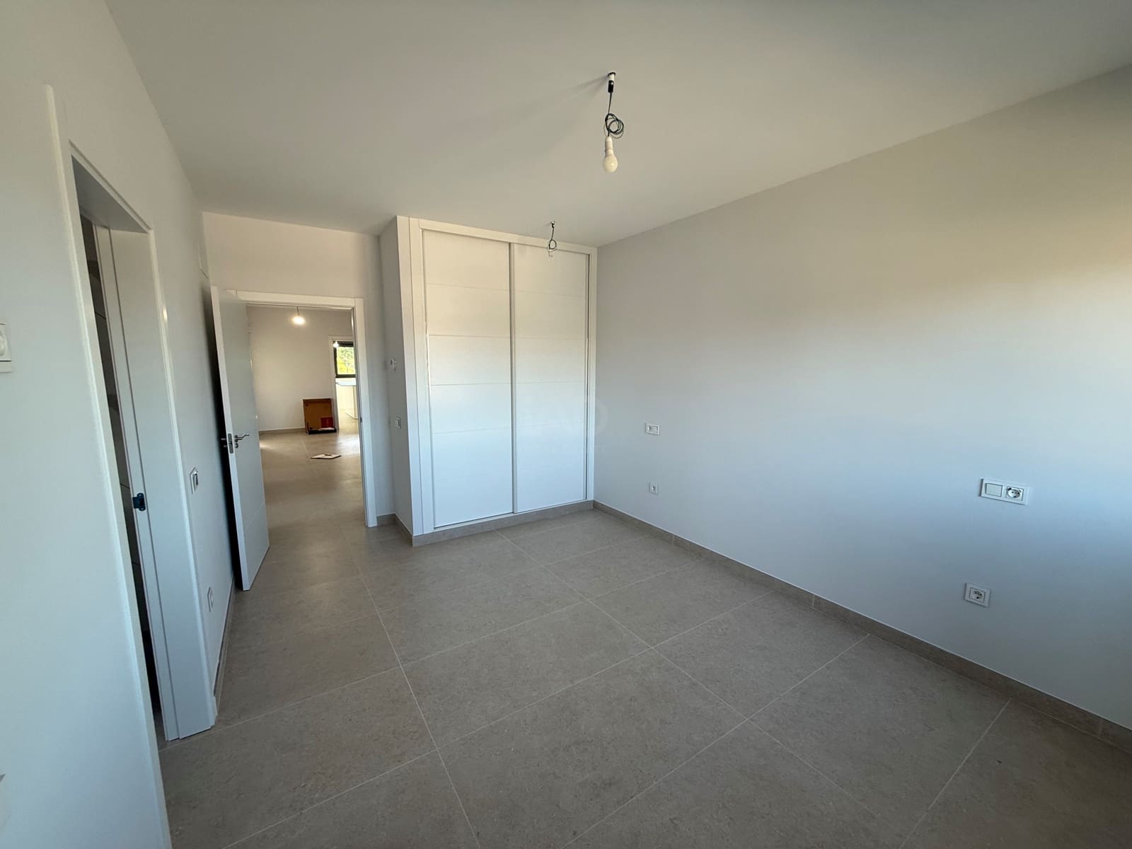 4 slaapkamer Huis te koop in Madrid stad met zwembad garage - € 1.350.000 (Ref: 9990976)