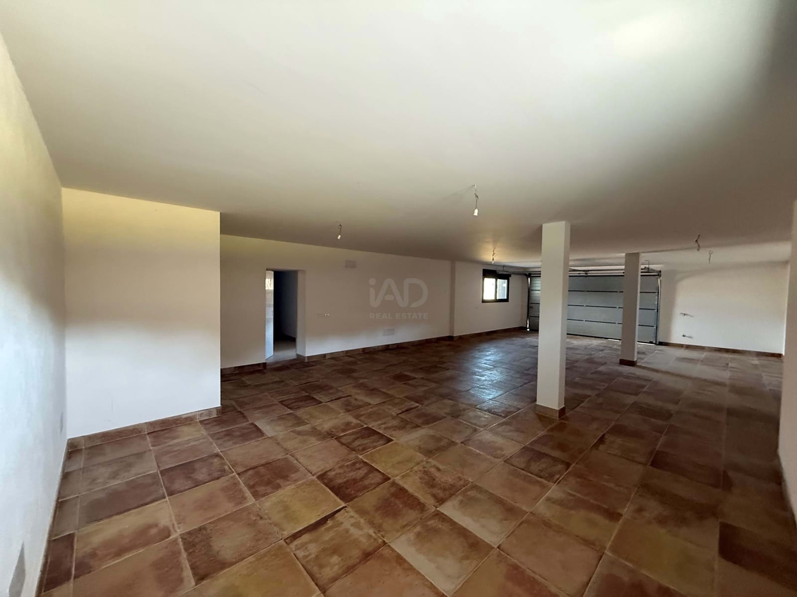4 slaapkamer Huis te koop in Madrid stad met zwembad garage - € 1.350.000 (Ref: 9990976)