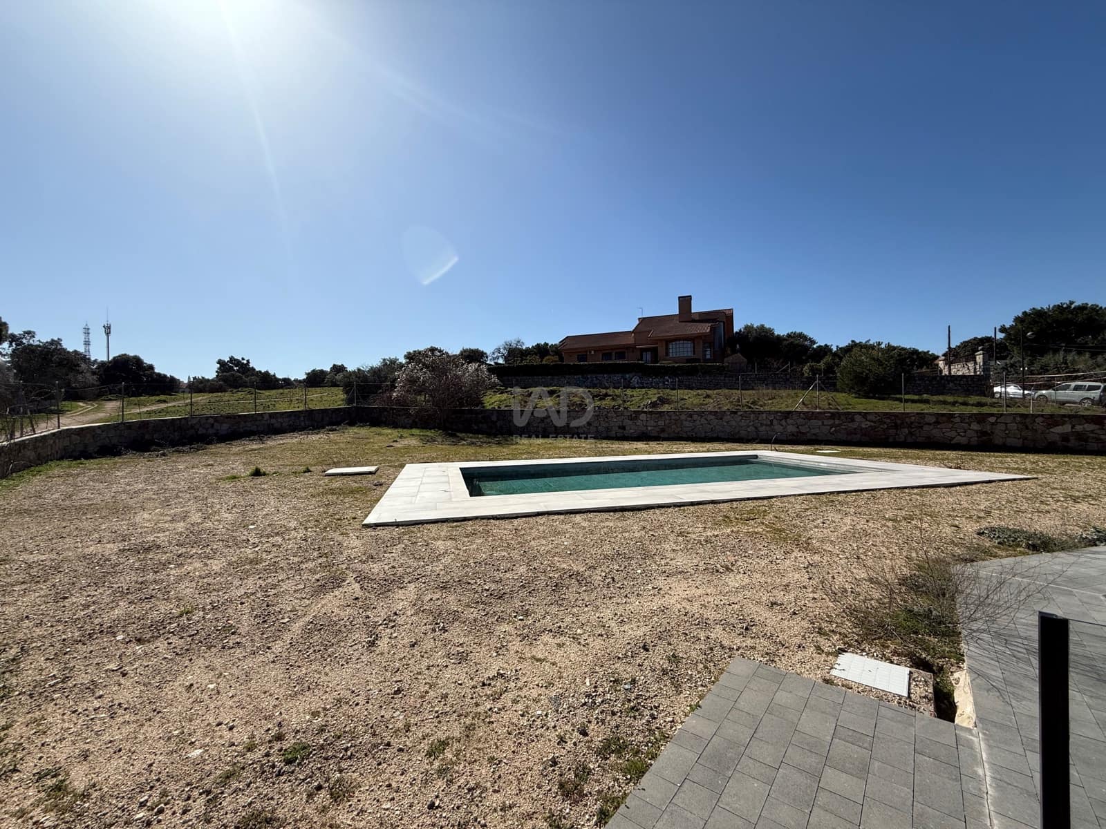 4 slaapkamer Huis te koop in Madrid stad met zwembad garage - € 1.350.000 (Ref: 9990976)