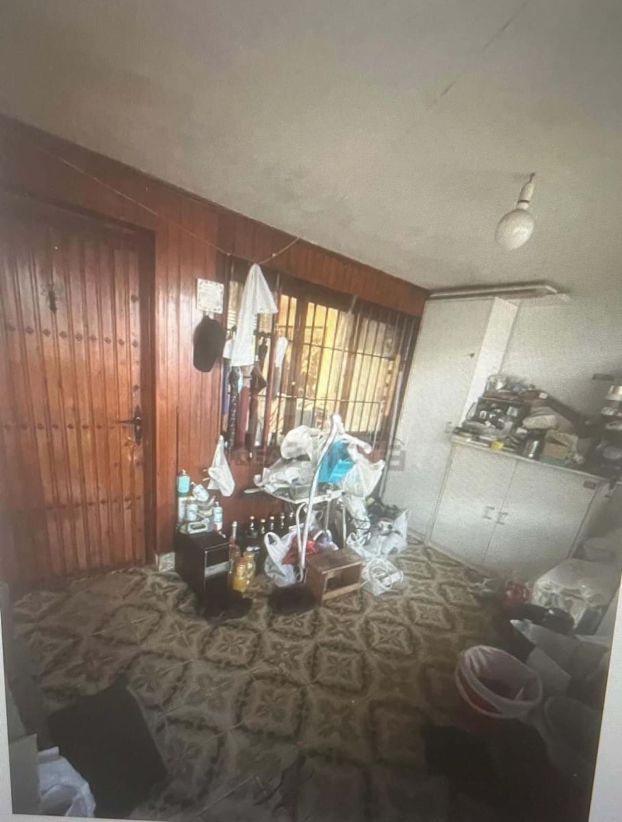 Rijtjeshuis te koop in Madrid stad - € 229.990 (Ref: 9990977)