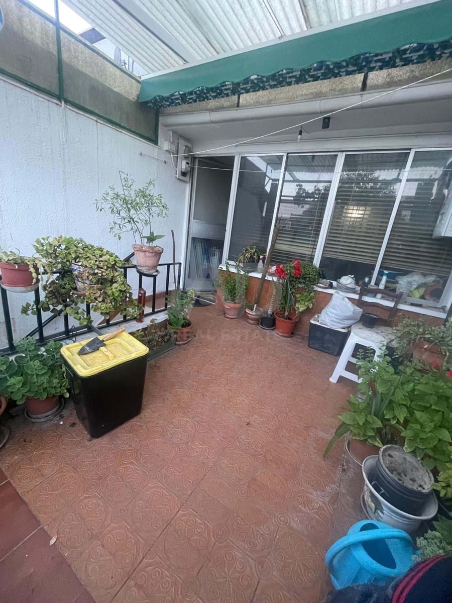Rijtjeshuis te koop in Madrid stad - € 229.990 (Ref: 9990977)