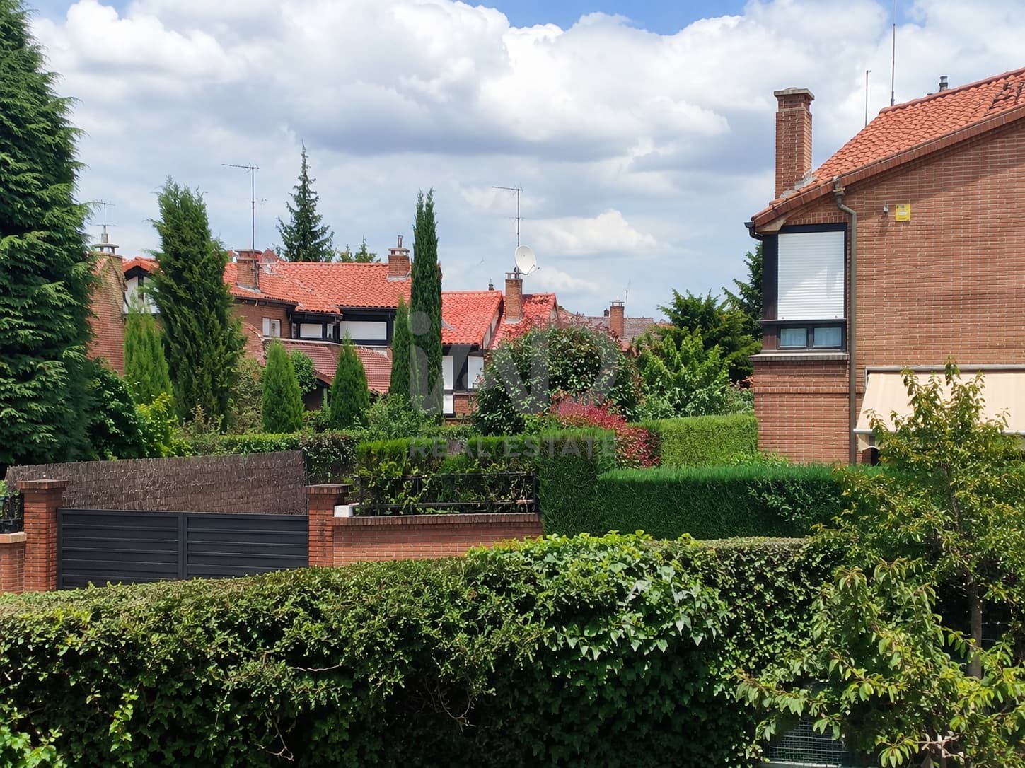 Rijtjeshuis te koop in Madrid stad - € 229.990 (Ref: 9990977)