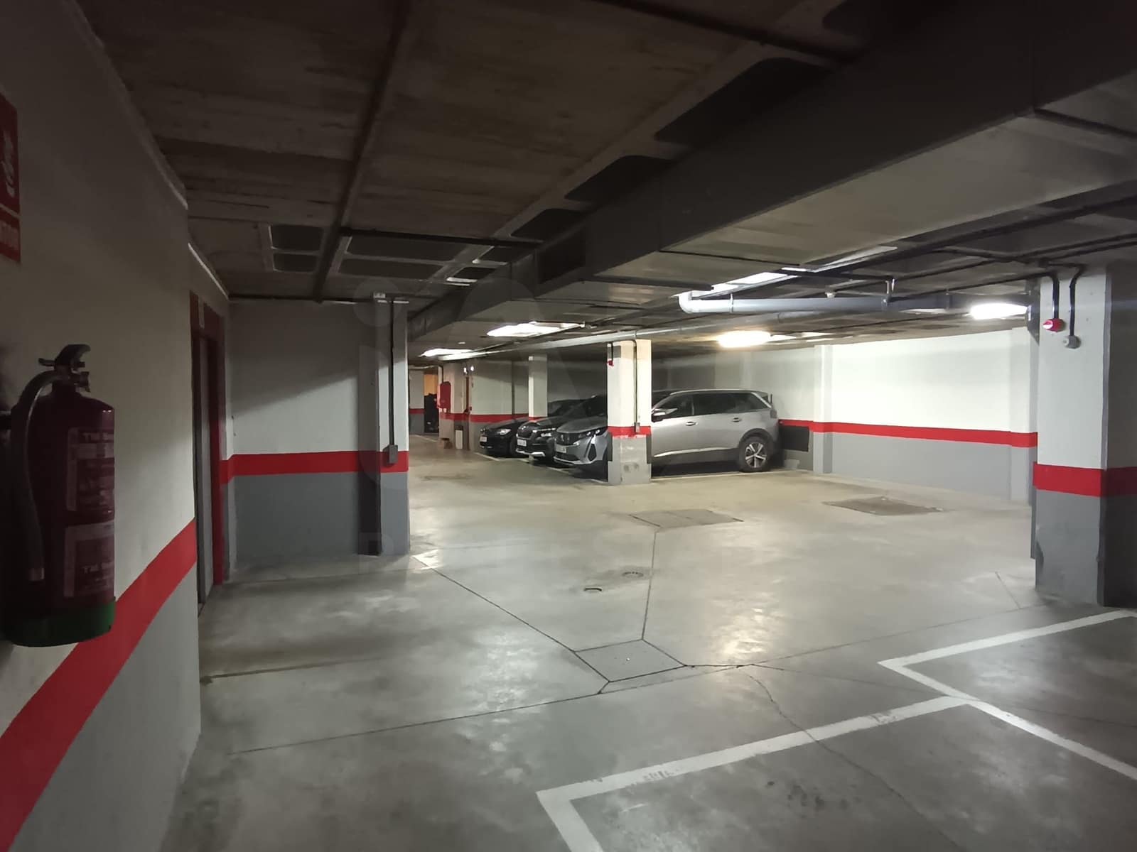 Garage till salu i Madrid stad - 27 452 € (Ref: 9990978)