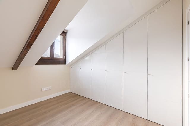 Apartamento de 3 habitaciones en Sol, Madrid ciudad en venta - 675.000 € (Ref: 9990985)