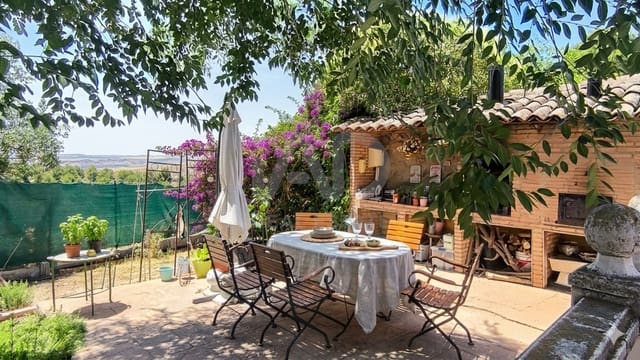 3 Zimmer Haus zu verkaufen in Madrid Stadt mit Pool - 314.000 € (Ref: 9990987)