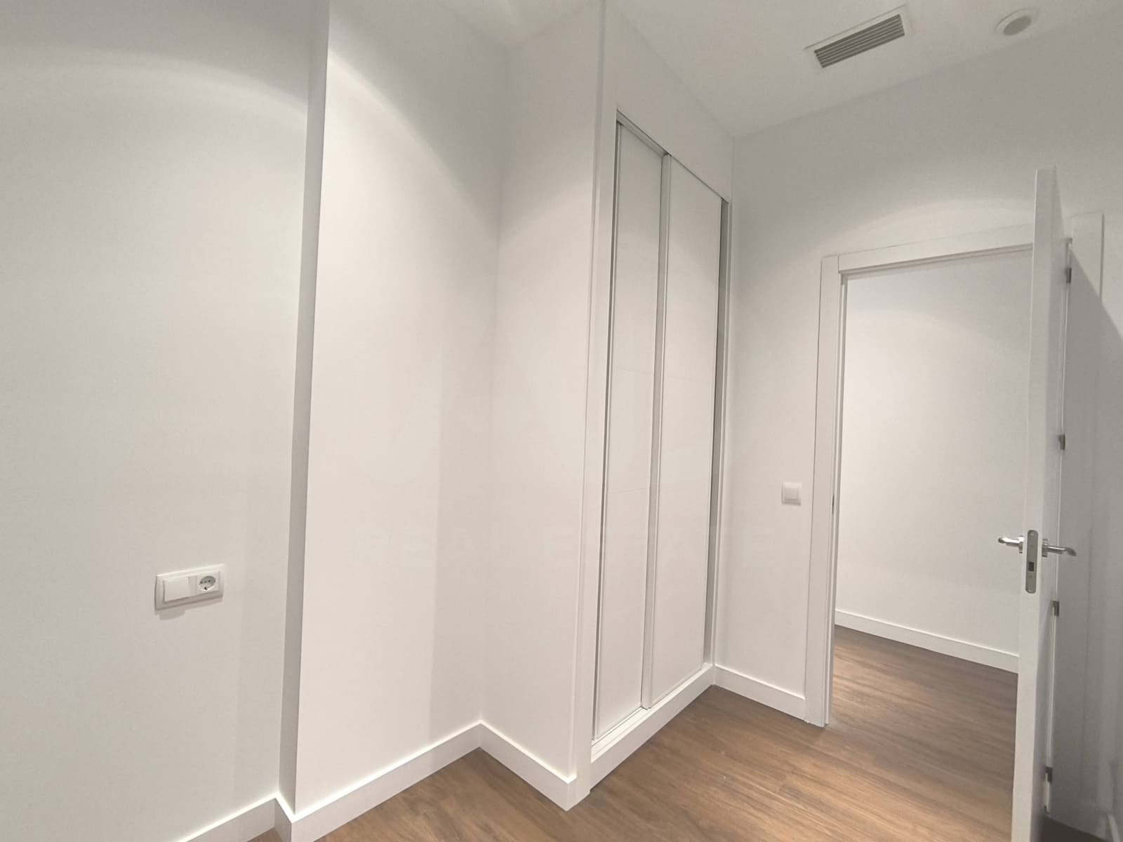1 soverom Leilighet til salgs i Madrid by - € 540 000 (Ref: 9990988)