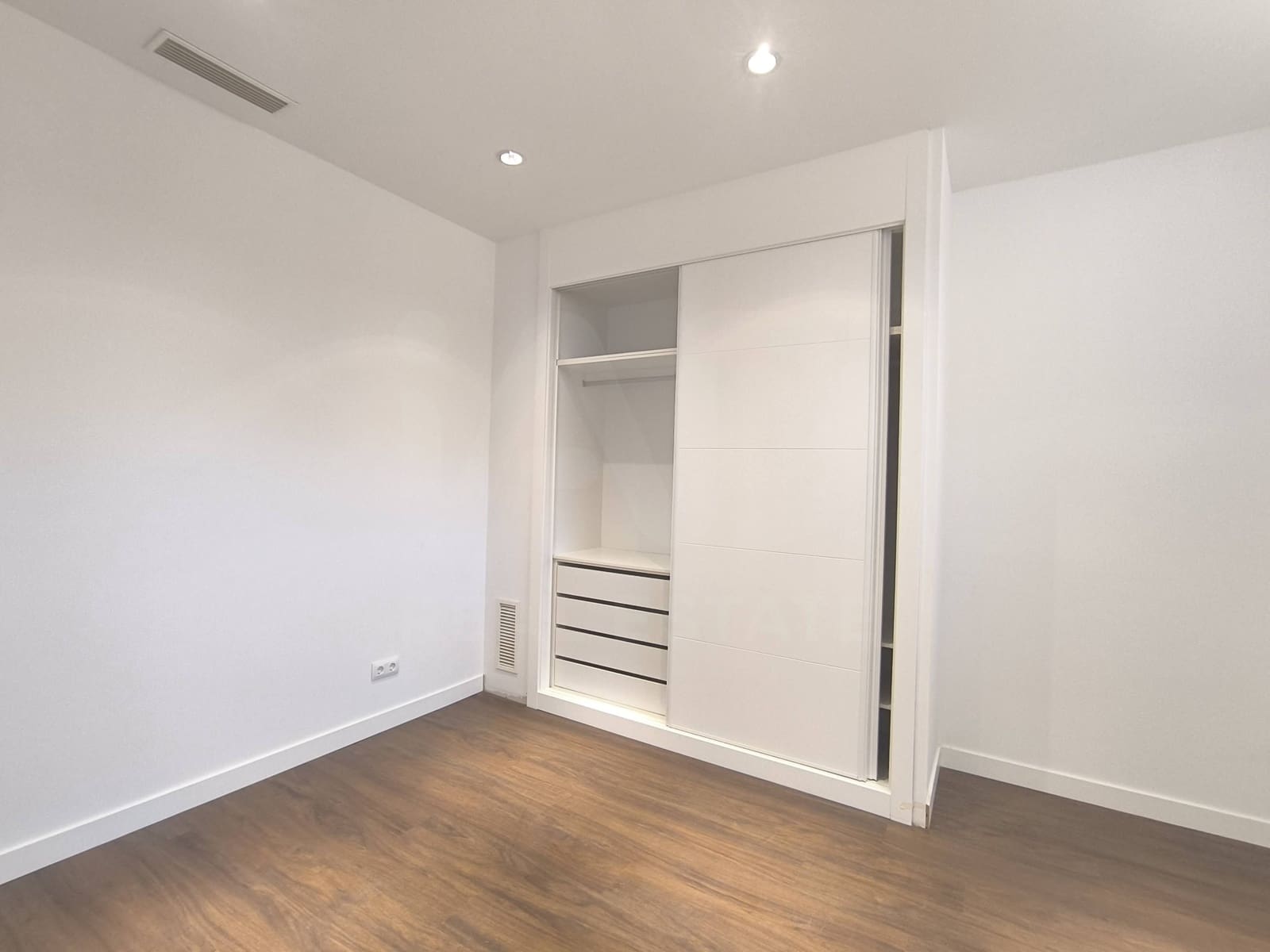 1 soverom Leilighet til salgs i Madrid by - € 540 000 (Ref: 9990988)