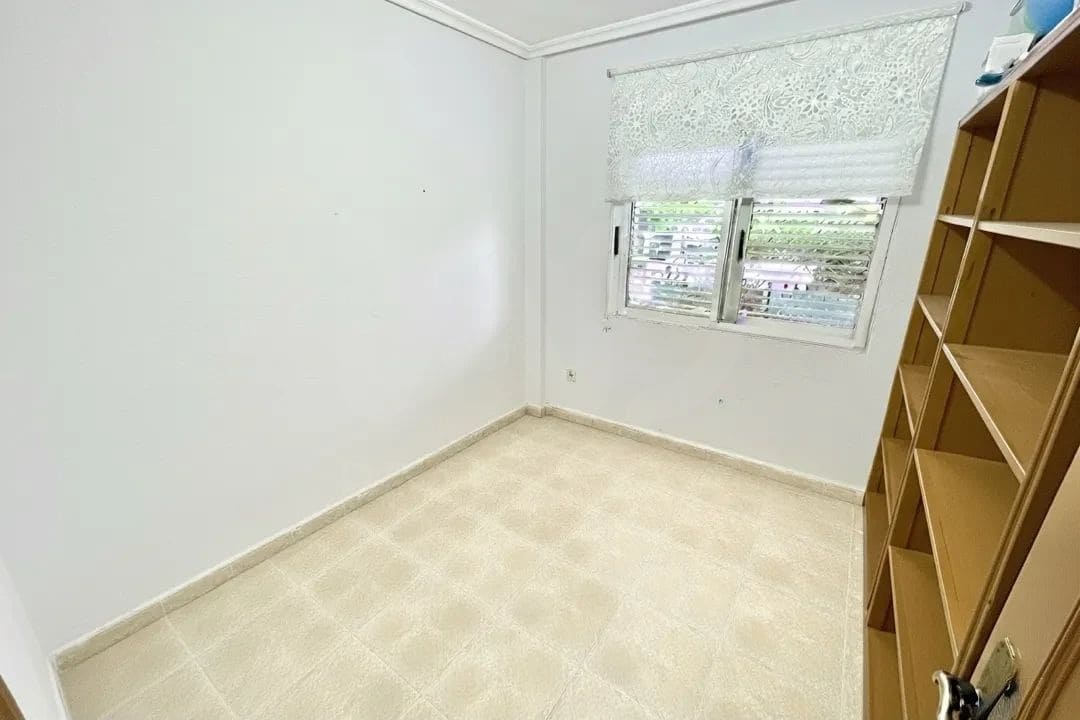 4 Zimmer Haus zu verkaufen in Murcia Stadt mit Garage - 239.000 € (Ref: 9990989)