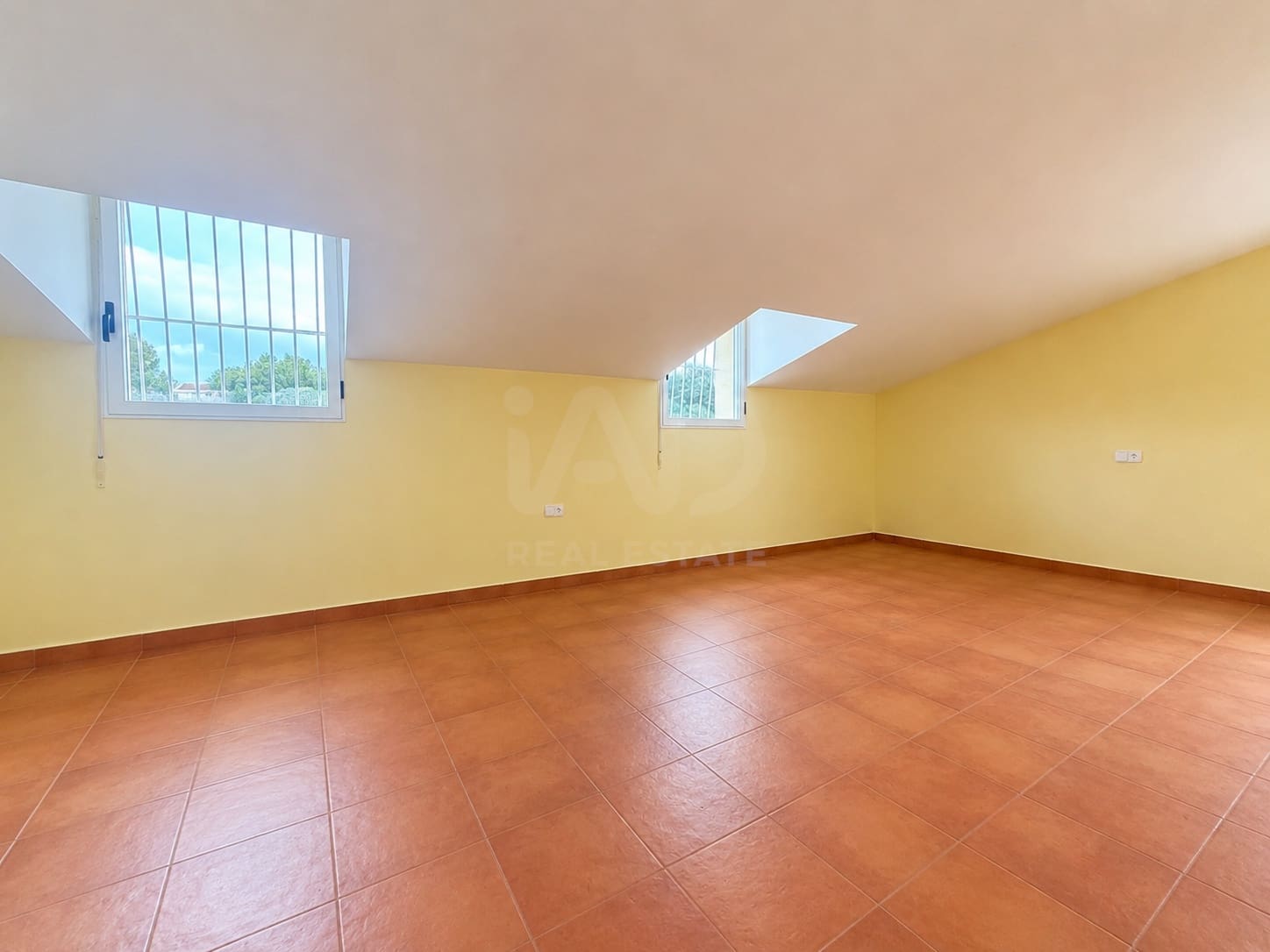 Chalet de 5 habitaciones en La Alcayna en venta - 390.000 € (Ref: 9990990)