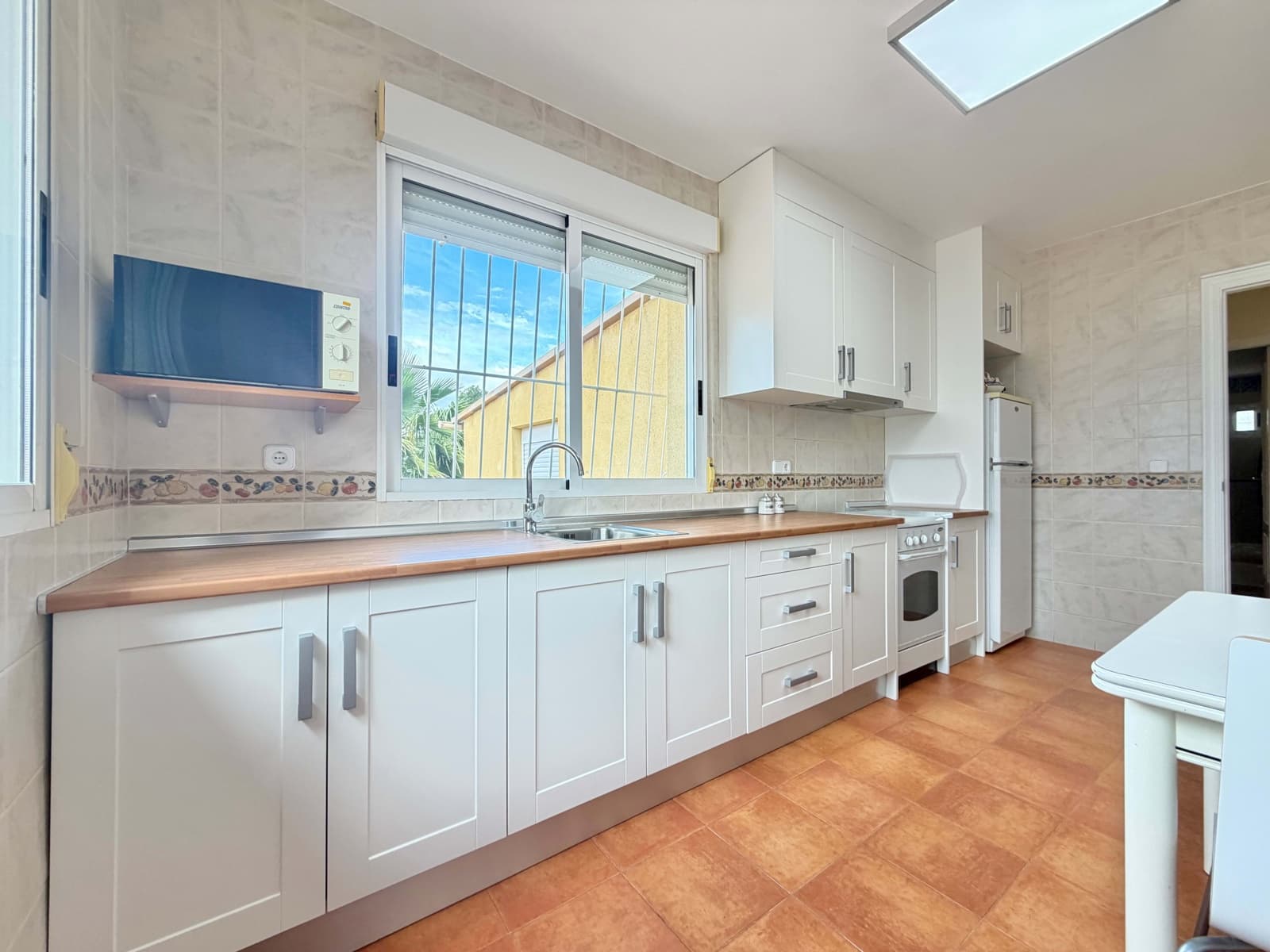 Chalet de 5 habitaciones en La Alcayna en venta - 390.000 € (Ref: 9990990)