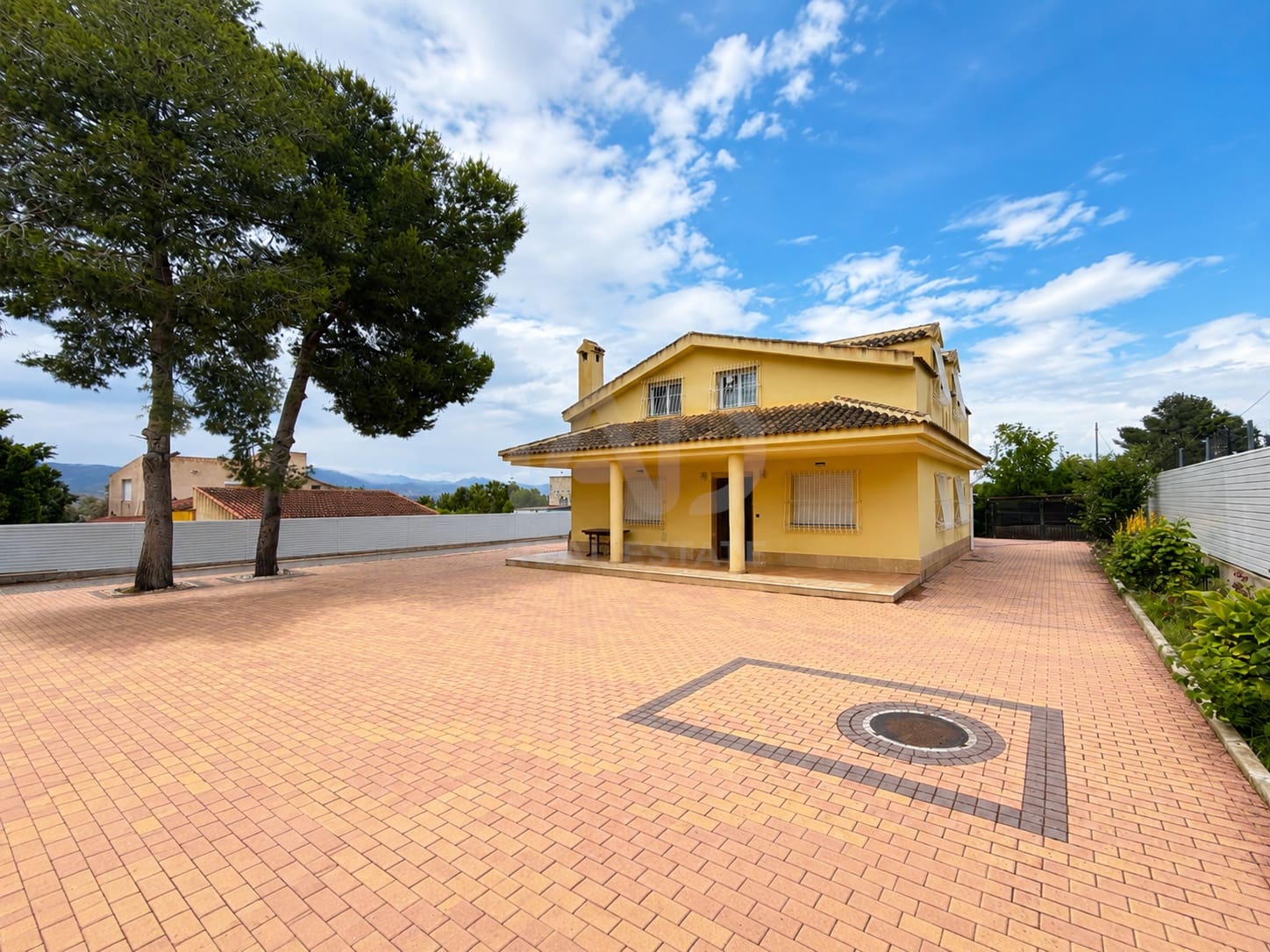 Chalet de 5 habitaciones en La Alcayna en venta - 390.000 € (Ref: 9990990)