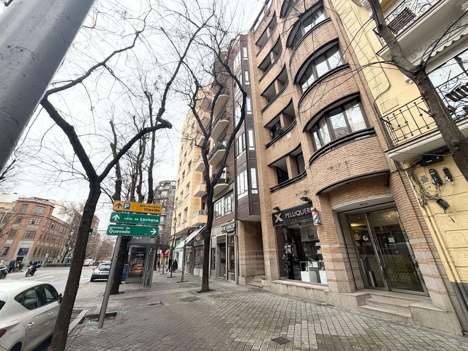 Studio till salu i Madrid stad - 315 000 € (Ref: 9990991)