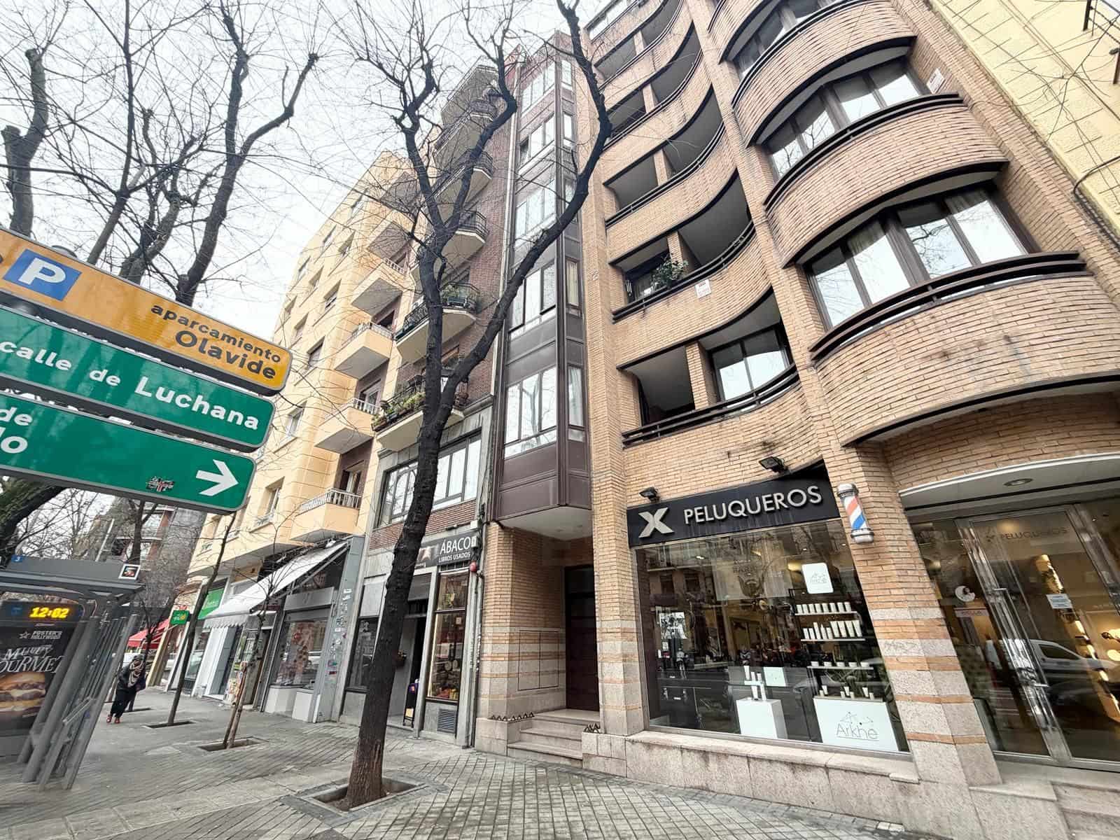 Studio till salu i Madrid stad - 315 000 € (Ref: 9990991)