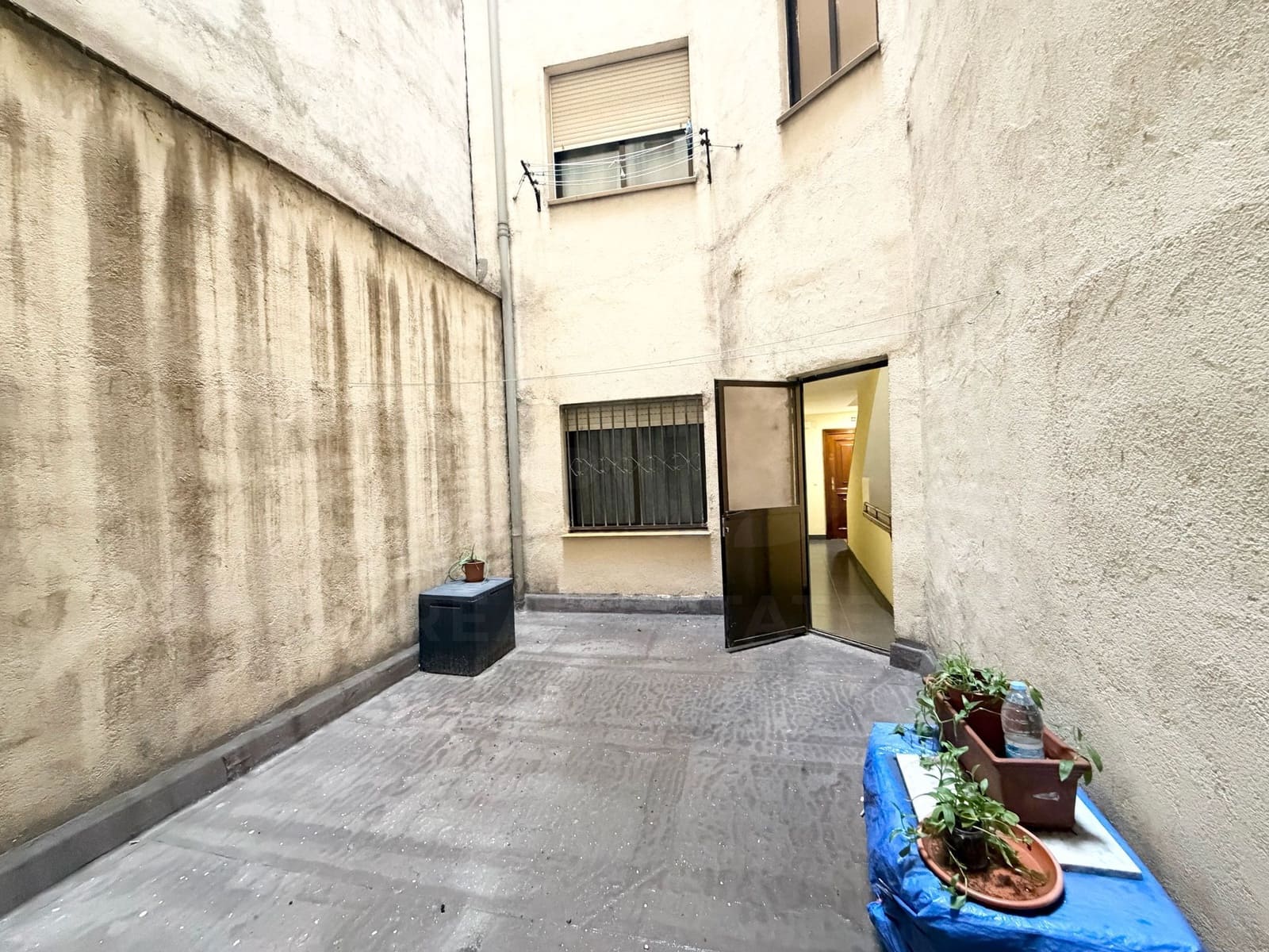 Studio till salu i Madrid stad - 315 000 € (Ref: 9990991)