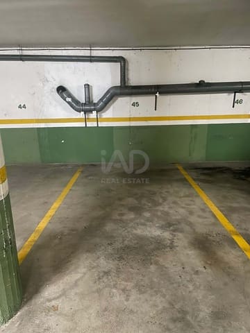 Garaje en Sabadell en venta - 13.500 € (Ref: 9990996)